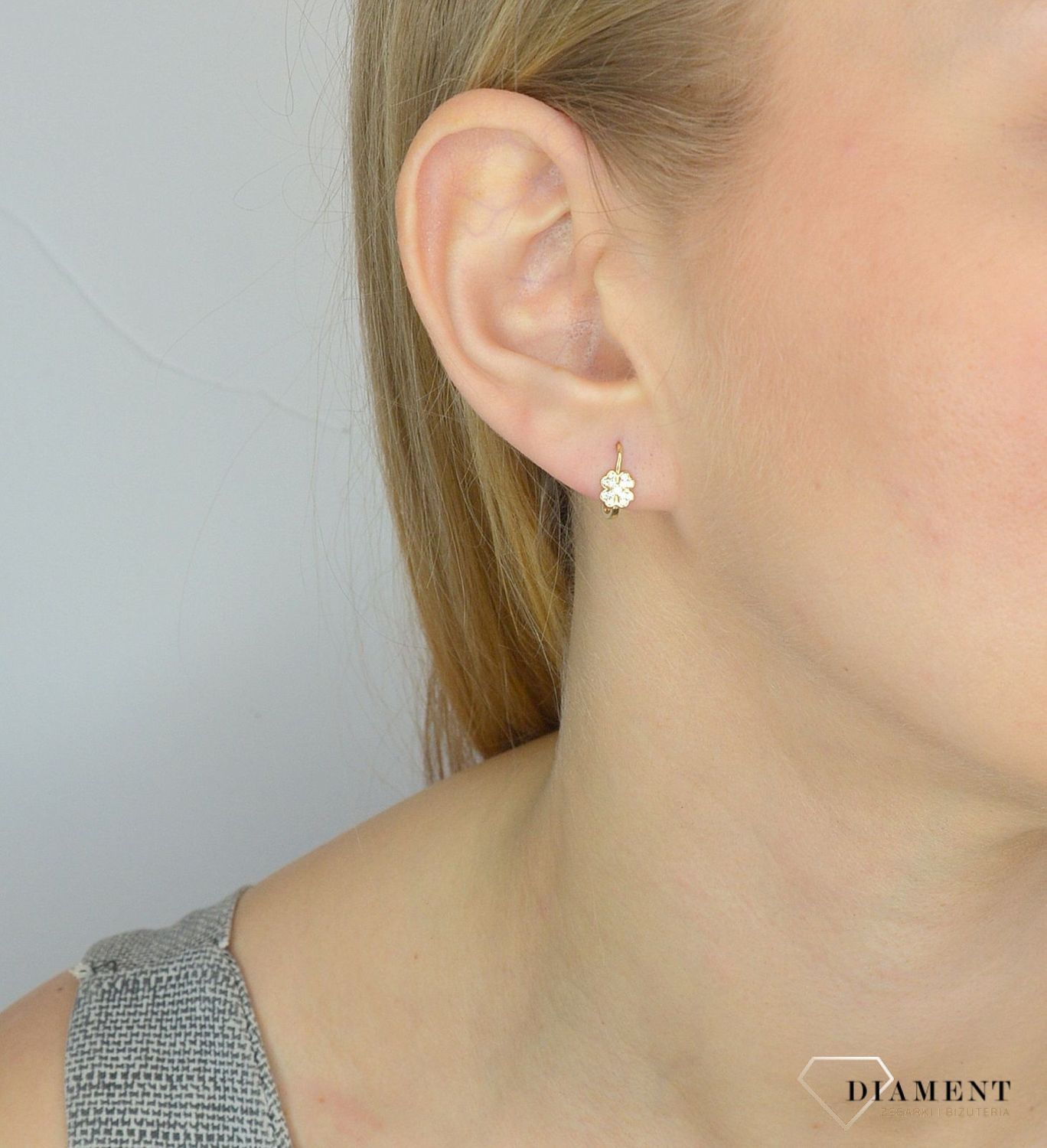 Złote kolczyki 585 wiszące koniczynki z cyrkonią DIA-KLC-2657-585.jpg