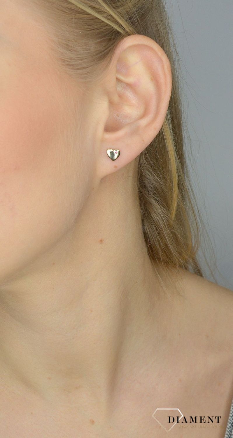 Złote kolczyki 585 serce z czerwoną cyrkonią DIA-KLC-2661-585.jpg