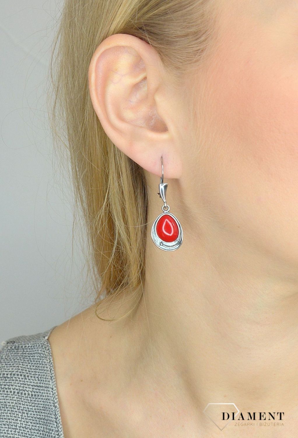 Kolczyki srebrne wiszące 'Czerwony koral'.jpg