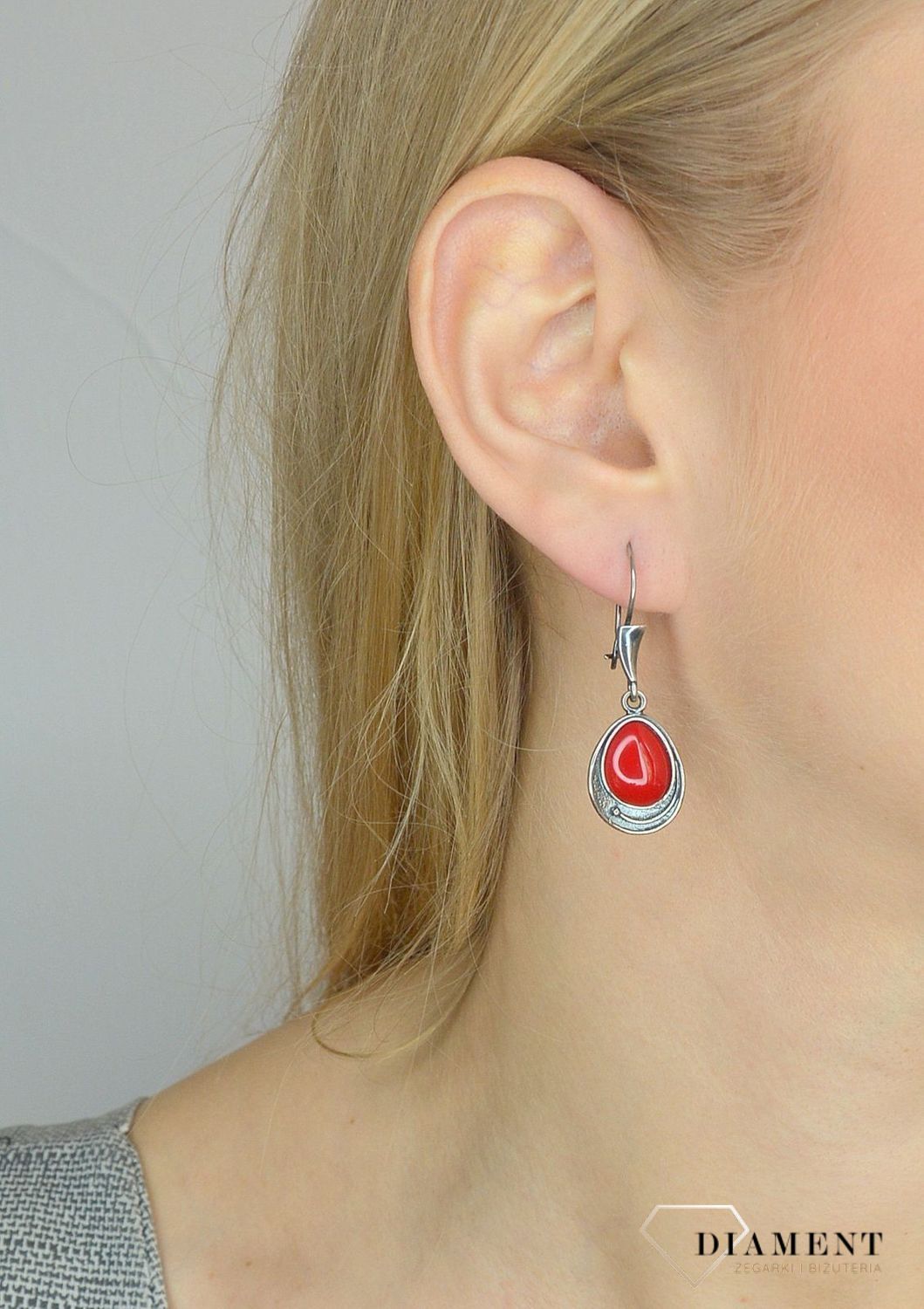 Kolczyki srebrne wiszące 'Czerwony koral'.jpg