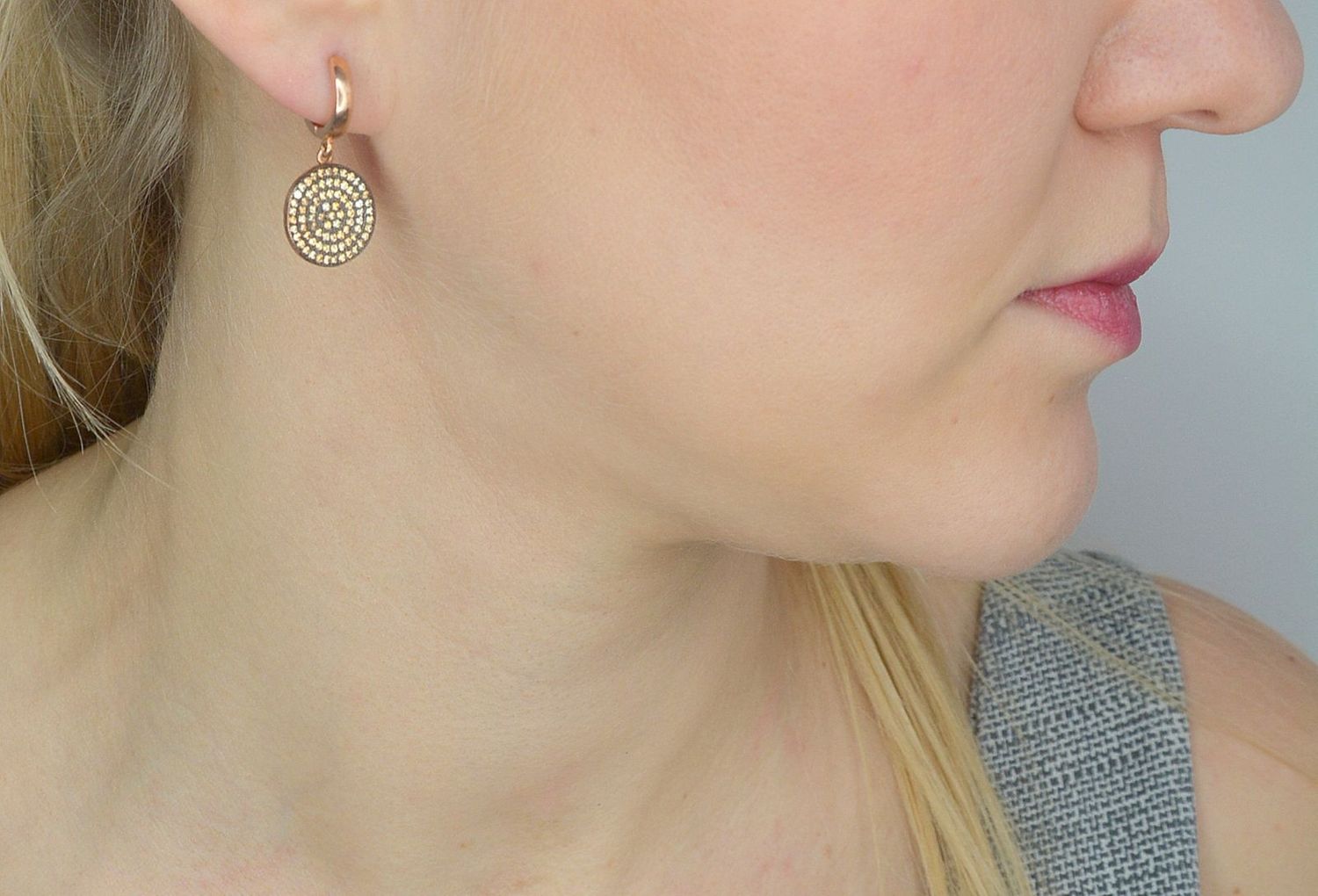 Srebrne kolczyki wiszące koła szampańskie cyrkonie DIA-KLC-2841-925.jpg