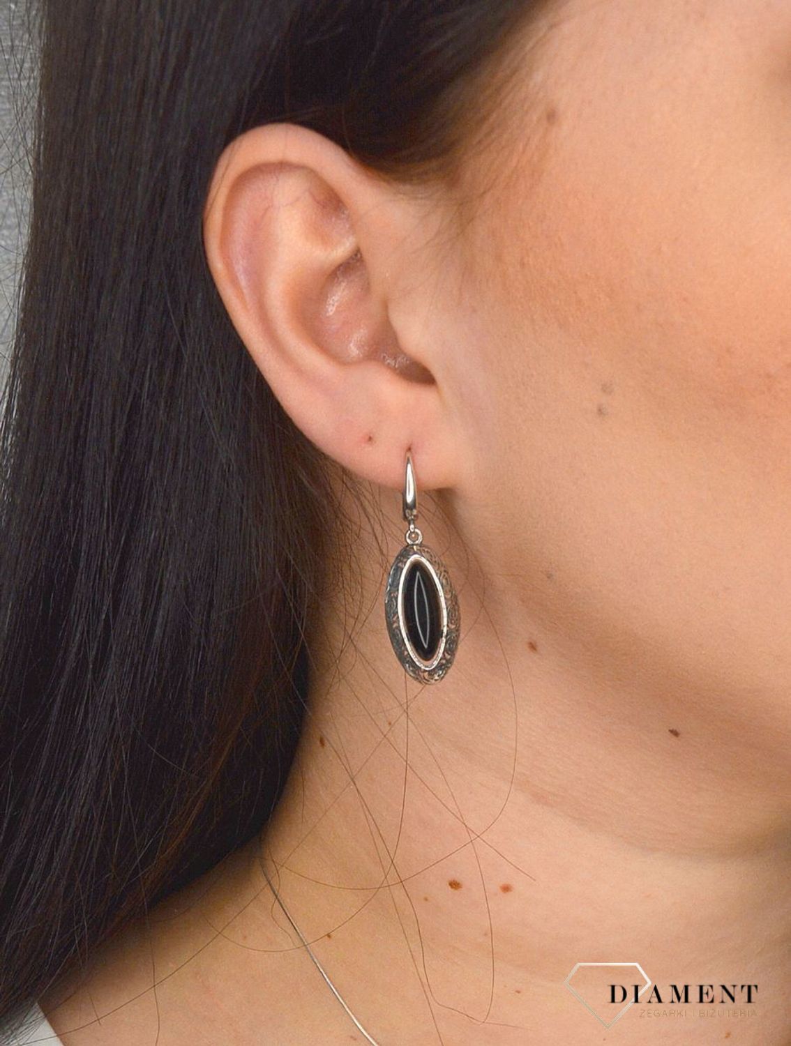 Srebrne kolczyki owal onyks z wzorem DIA-KLC-2927-925.jpg