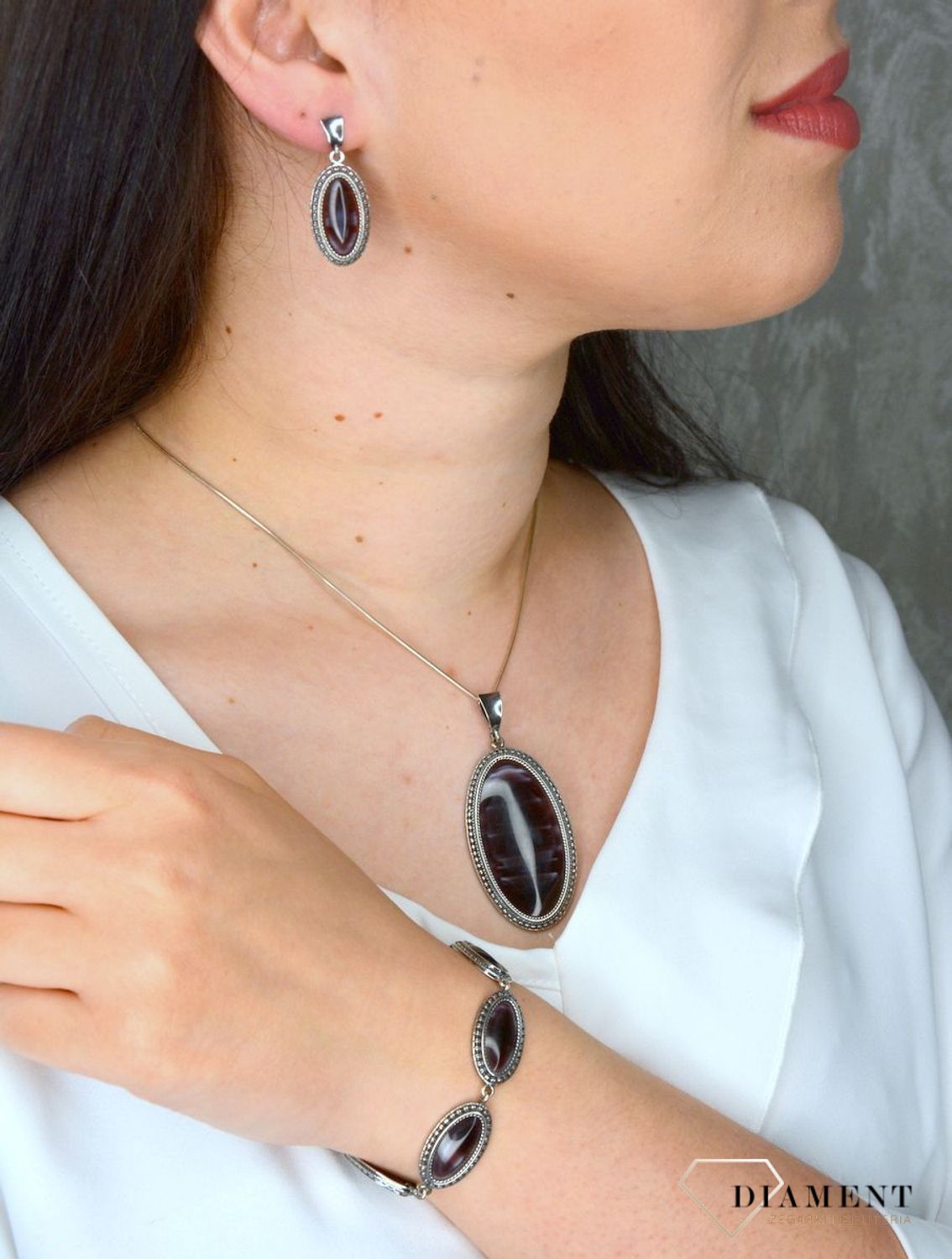 Srebrne kolczyki damskie wiszące agat DIA-KLC-2928-925.jpg