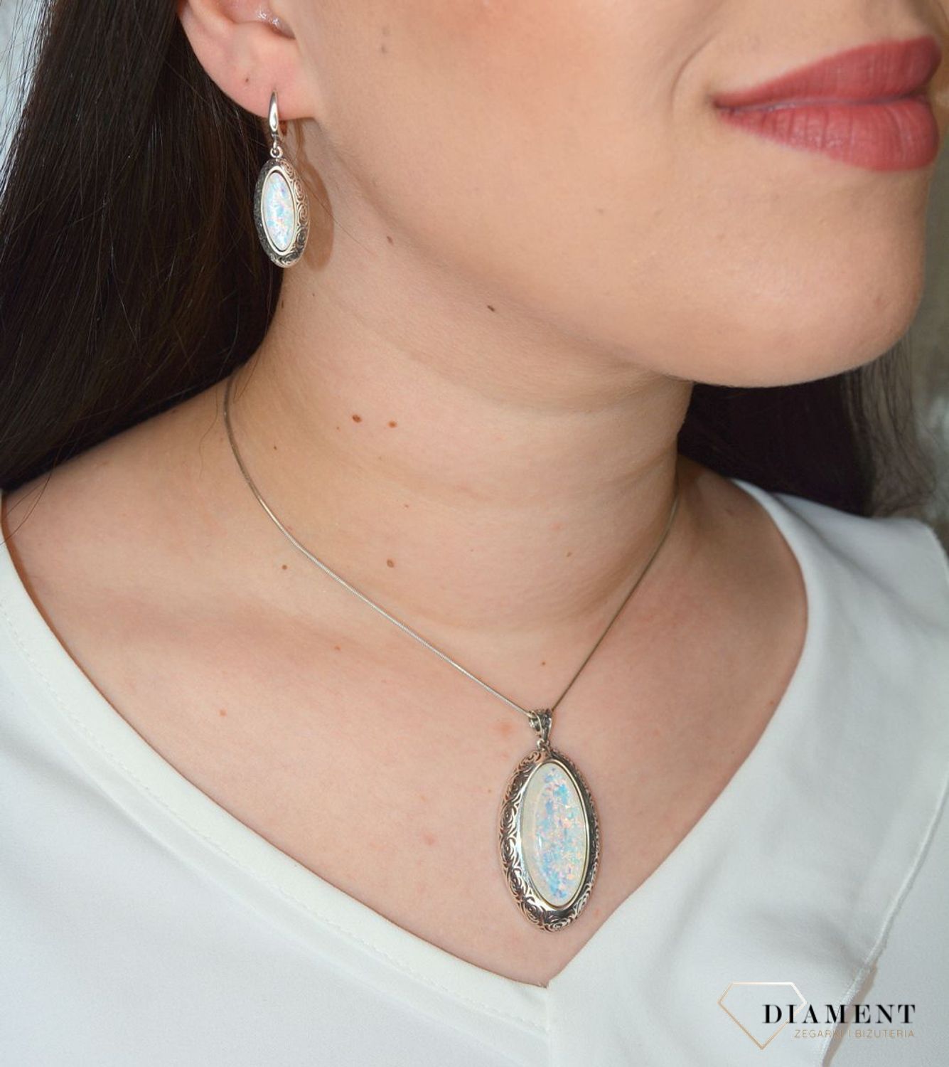 Kolczyki wiszące srebrne opal syntetyczny  DIA-KLC-2956-925.jpg