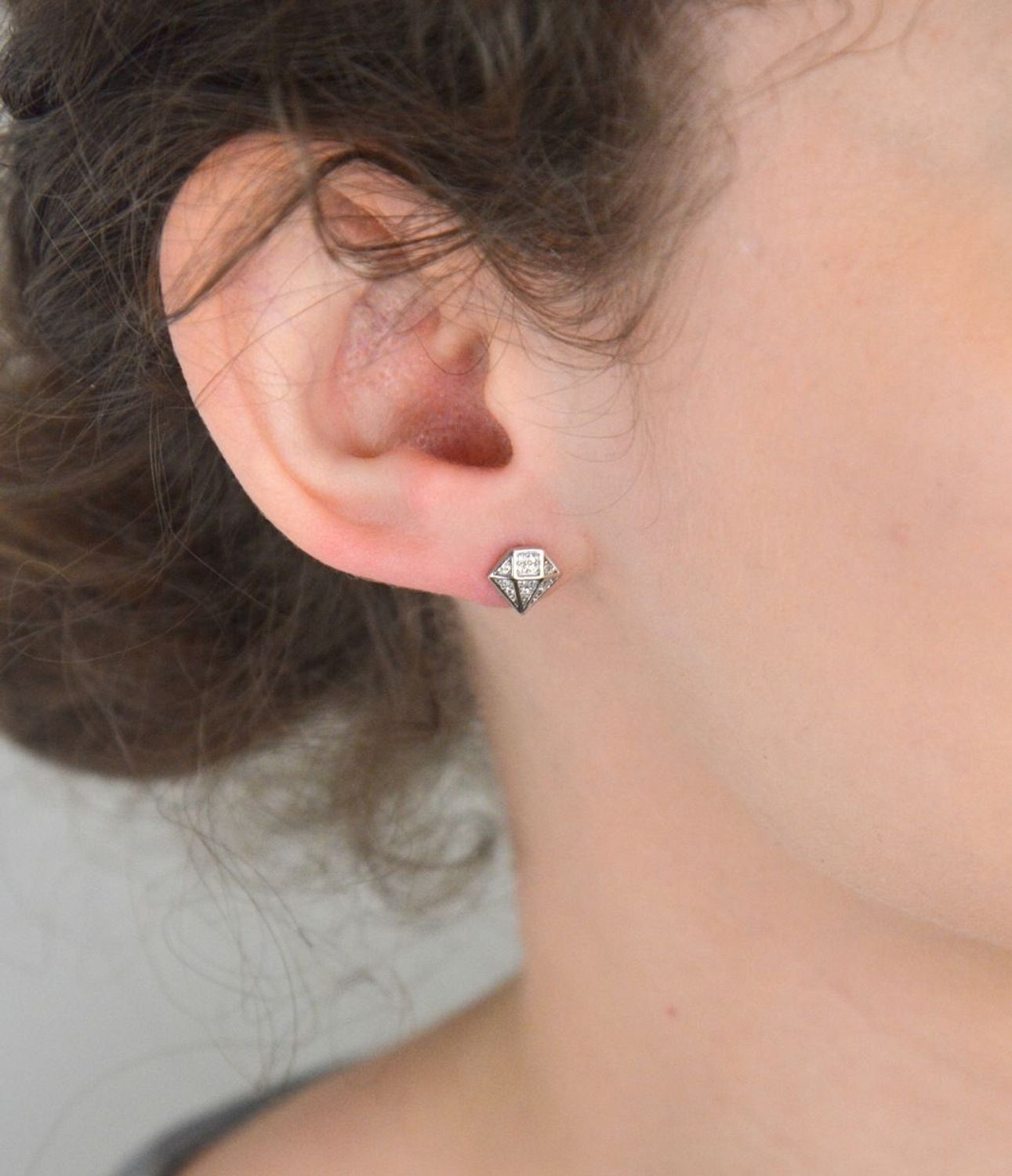 Kolczyki srebrne  Diamenty z cyrkoniami DIA-KLC-2E12742-925 ✅ Subtelne i nadzwyczaj urokliwe srebrne kolczyki, łapki. ✅ Wspaniały wygląd i precyzja wykonania sprawiają, 2.jpg