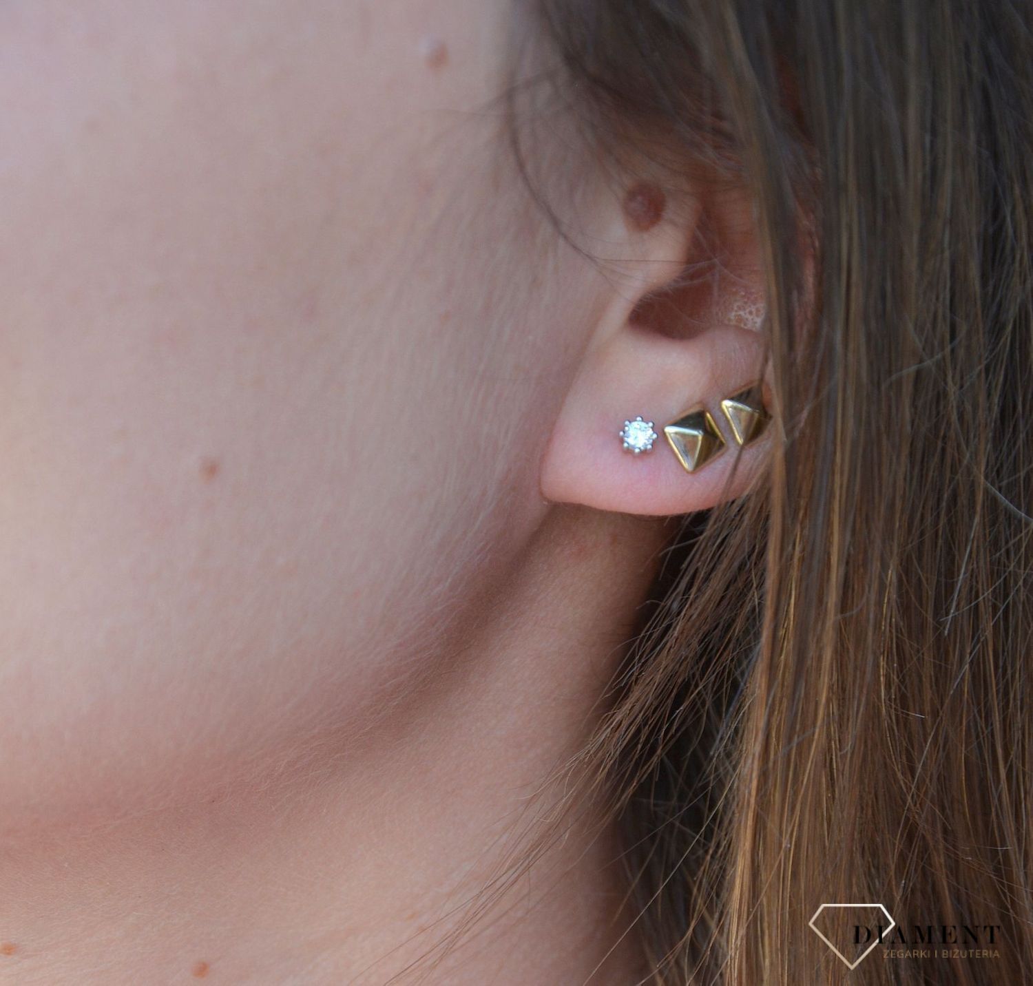 Kolczyki srebrne z cyrkonią na sztyft DIA-KLC-3074-925.jpg