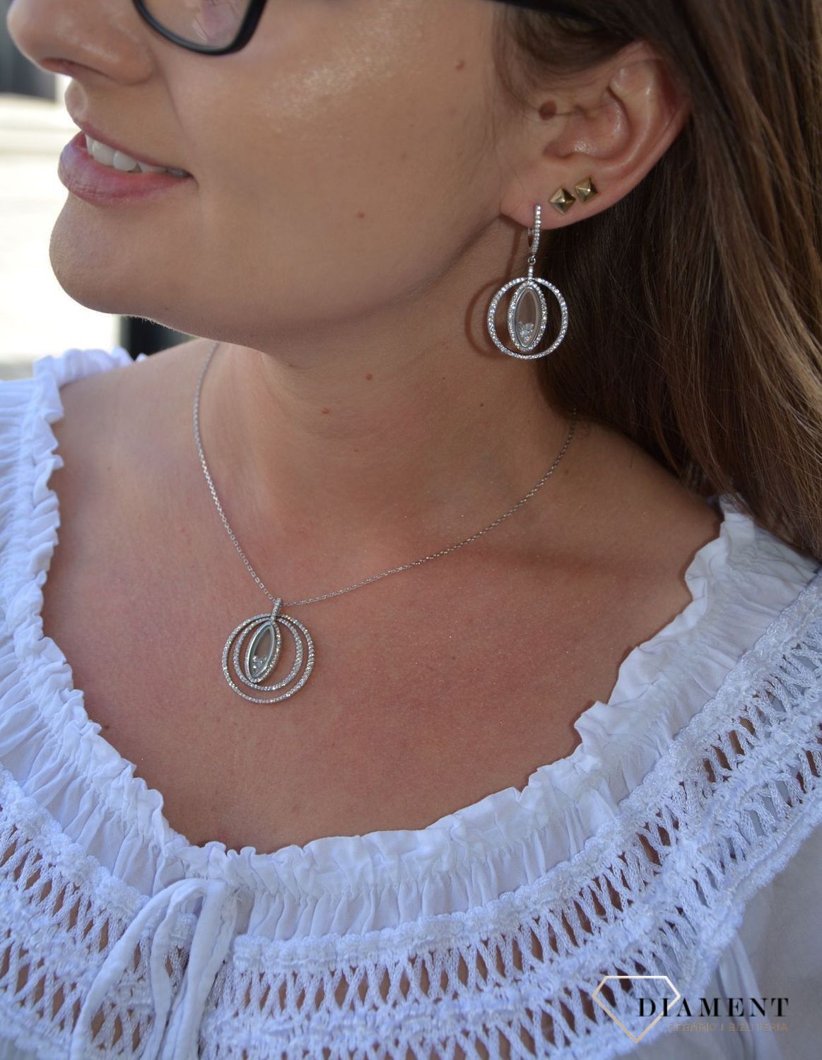 Srebrne wiszące kolczyki cyrkonie w kółkach DIA-KLC-3084-925.jpg