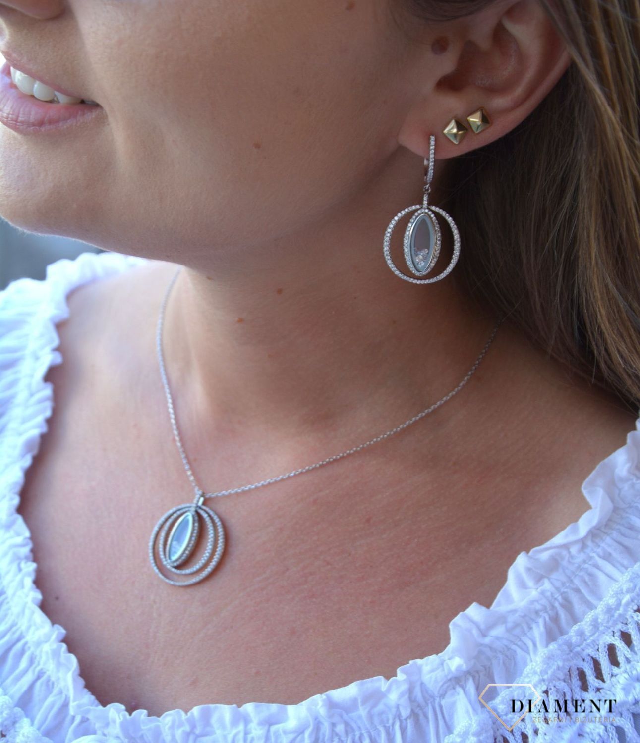 Srebrne wiszące kolczyki cyrkonie w kółkach DIA-KLC-3084-925.jpg