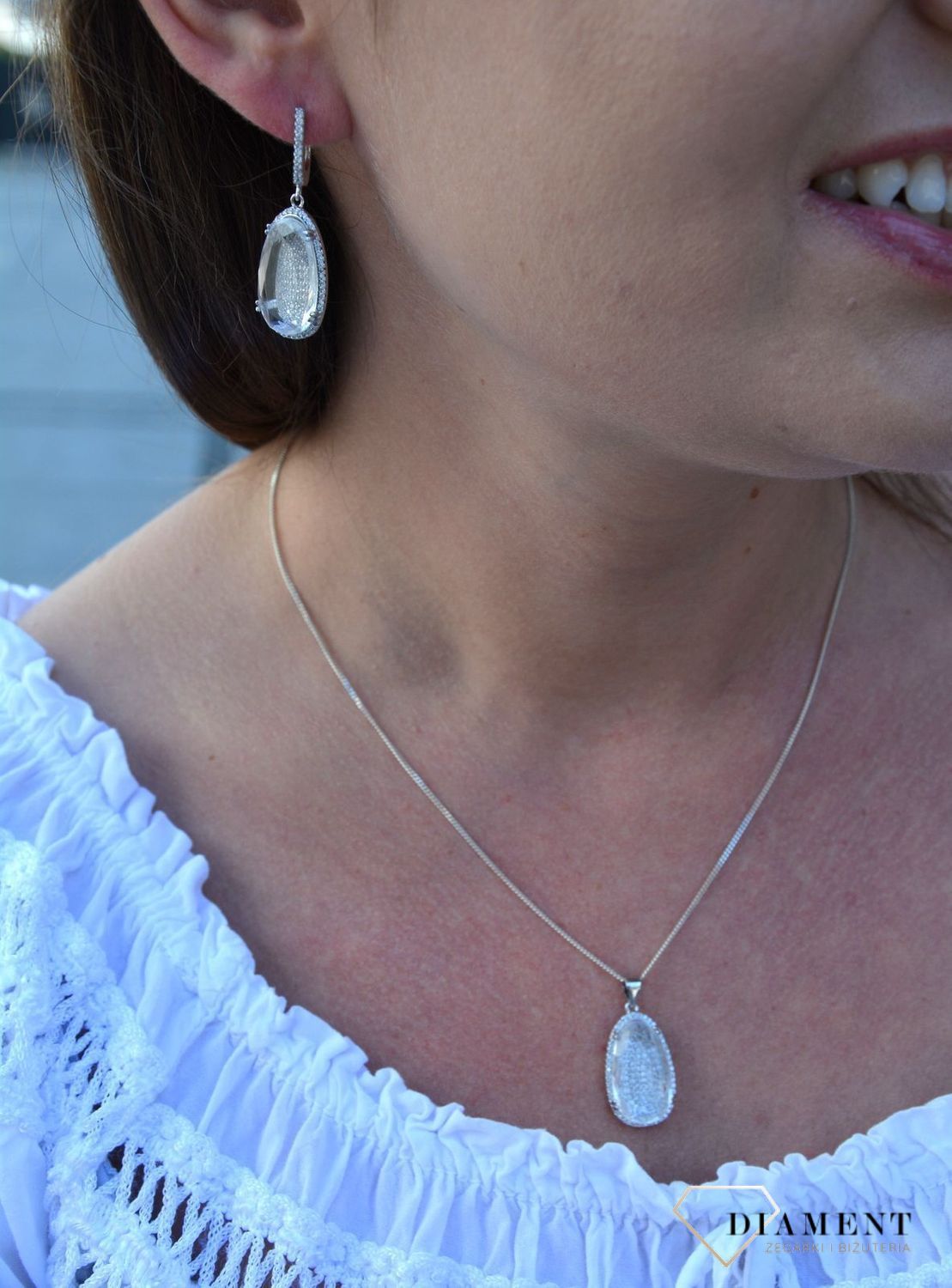 Srebrne wiszące kolczyki duże cyrkonie DIA-KLC-3090-925.jpg