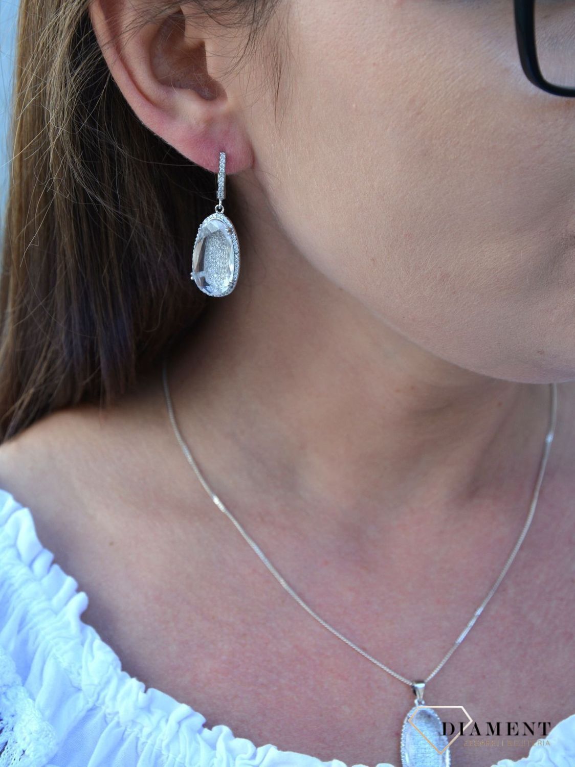Srebrne wiszące kolczyki duże cyrkonie DIA-KLC-3090-925.jpg