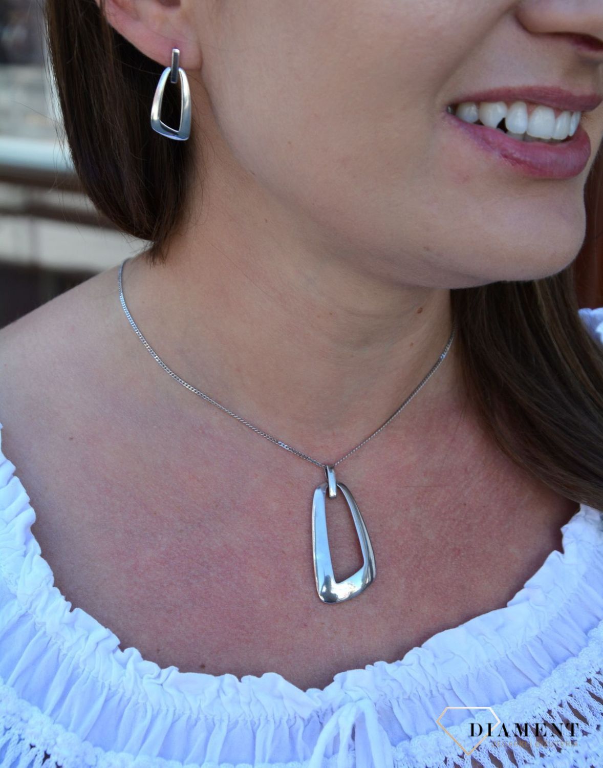 Srebrne kolczyki geometryczny kształt DIA-KLC-30910925.jpg