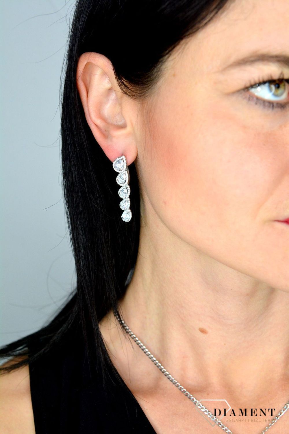Srebrne wiszące kolczyki rząd cyrkonii DIA-KLC-3096-925.jpg