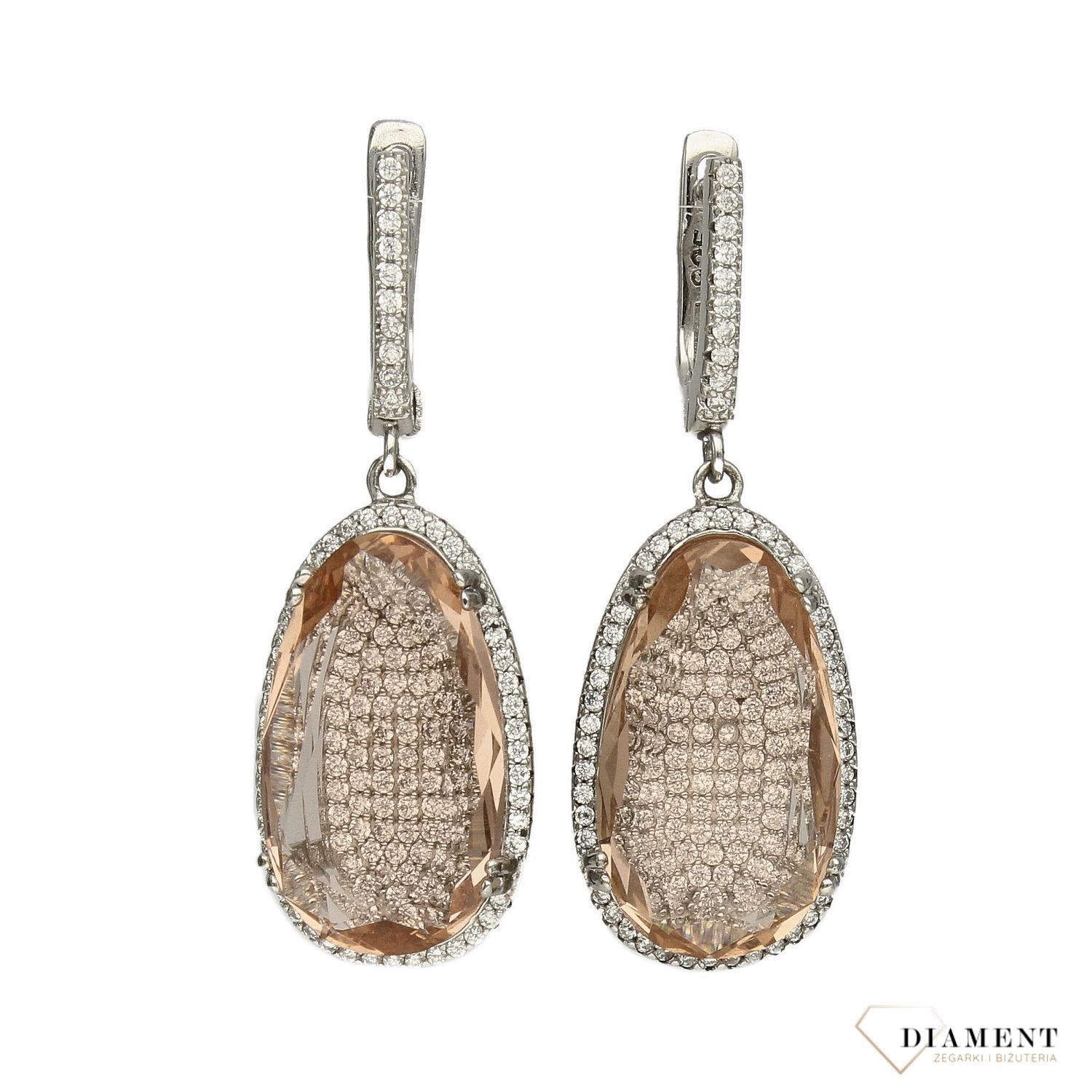Srebrne kolczyki wiszące z cyrkoniami łososiowe DIA-KLC-3100-925.jpg