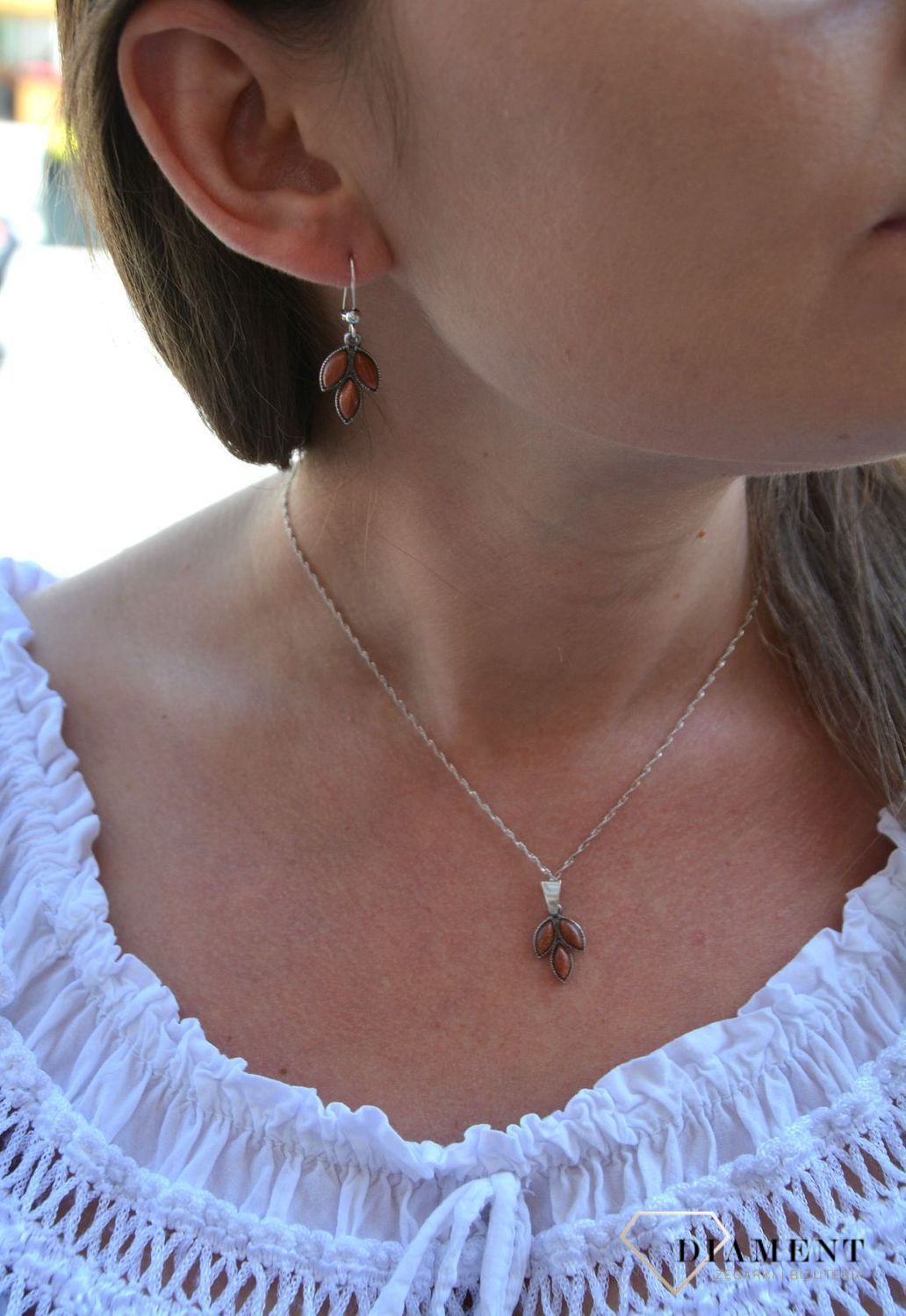 Srebrne kolczyki wiszące piasek pustyni DIA-KLC-3103-925.jpg