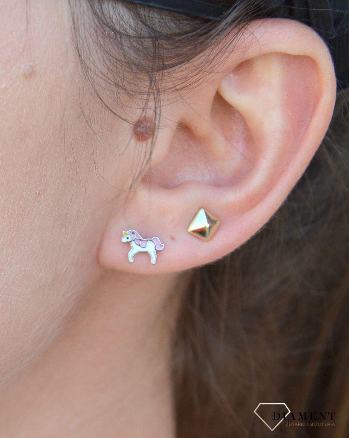 Srebrne kolczyki dla dziewczynki jednorożec DIA-KLC-3505-925.jpg