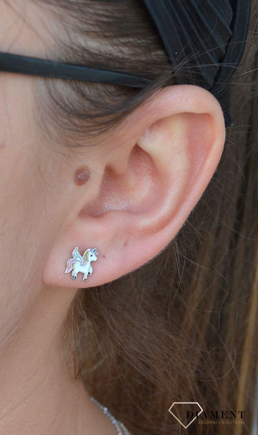 Srebrne kolczyki dla dziewczynki jednorożec DIA-KLC-3508-925.jpg