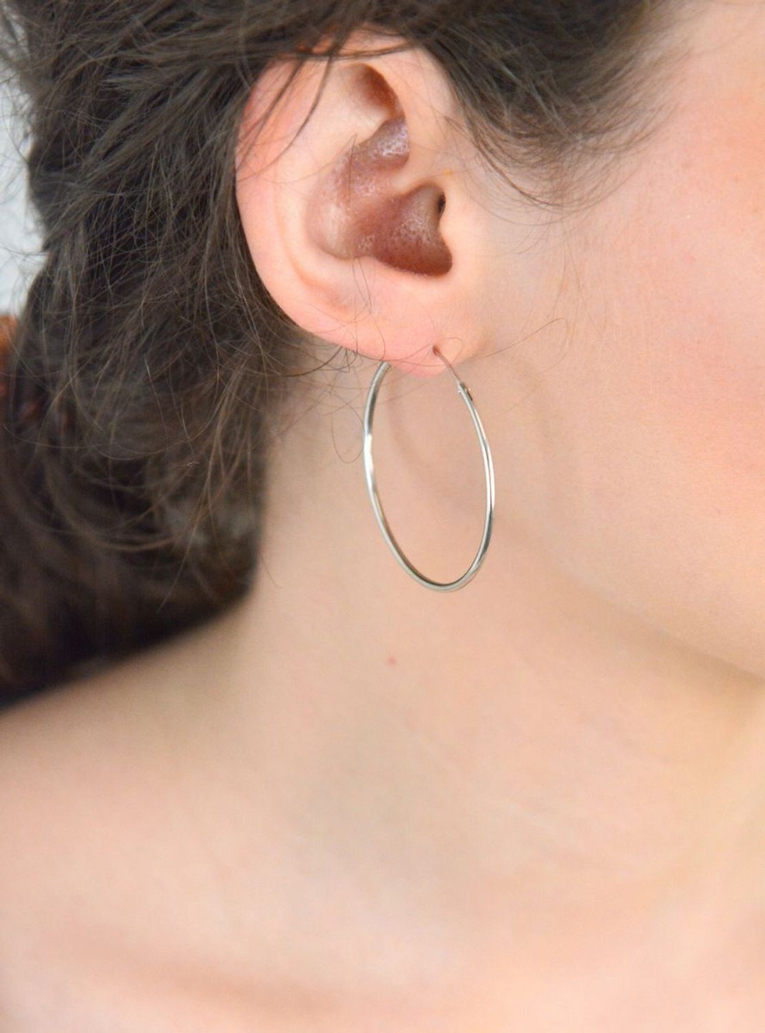 Kolczyki srebrne, gładkie w kształcie koła. Kolczyki srebrne to świetny pomysł na prezent dla kobiet w każdym wieku. Darmowa wysyłka! Ozdobne pudełko gratis!1.jpg