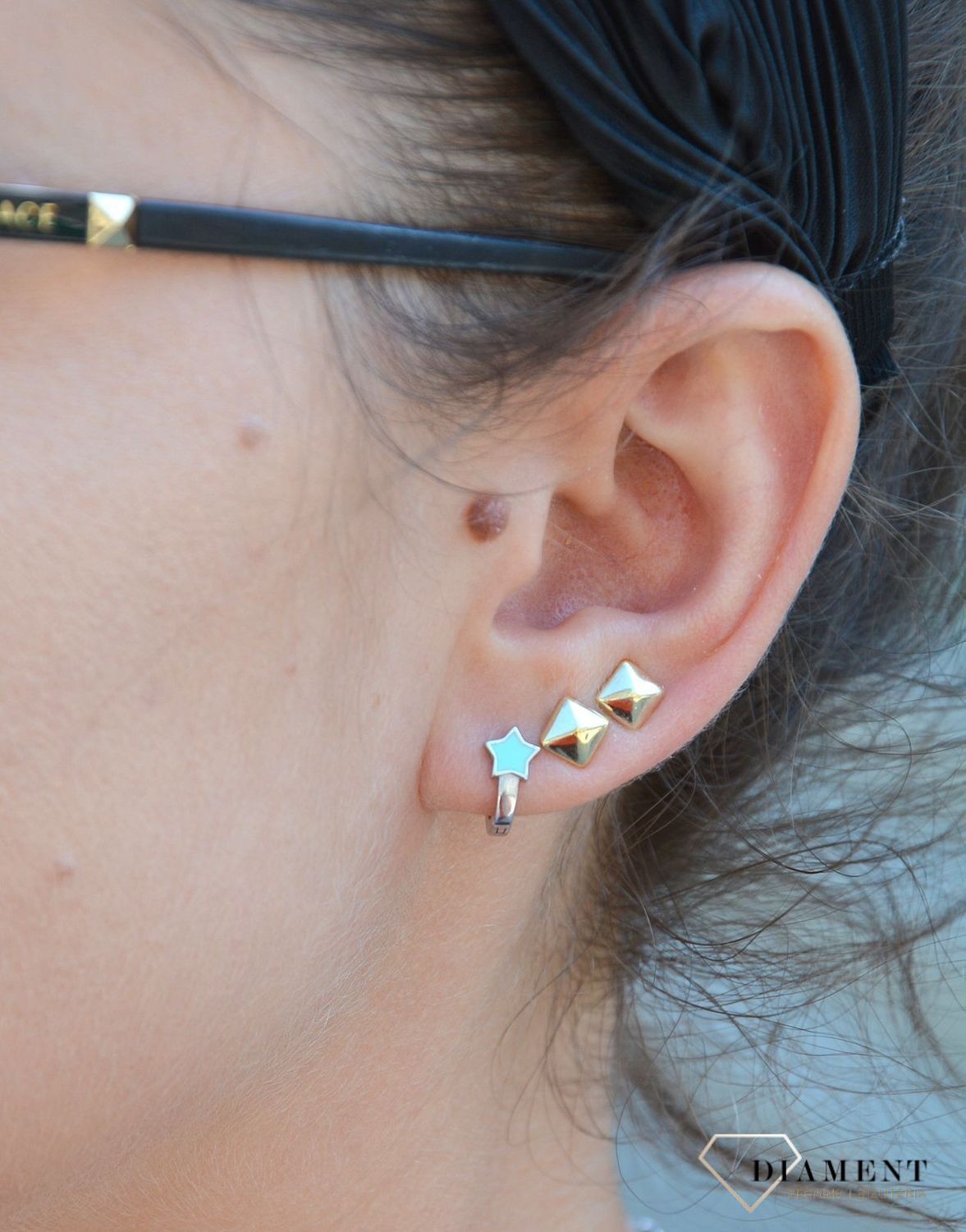 Srebrne kolczyki dla dziewczynki morskie gwiazdki DIA-KLC-3522-925.jpg