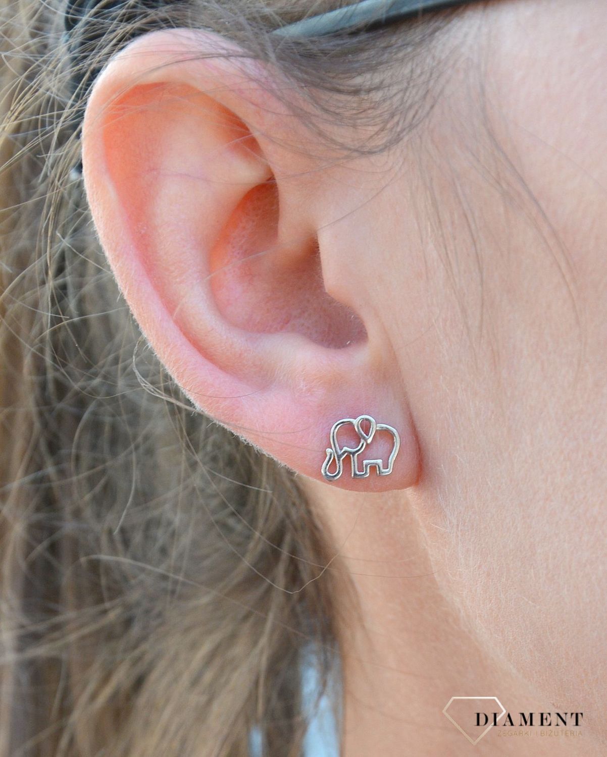 Srebrne kolczyki przy uchu kontur słonika DIA-KLC-3524-925.jpg