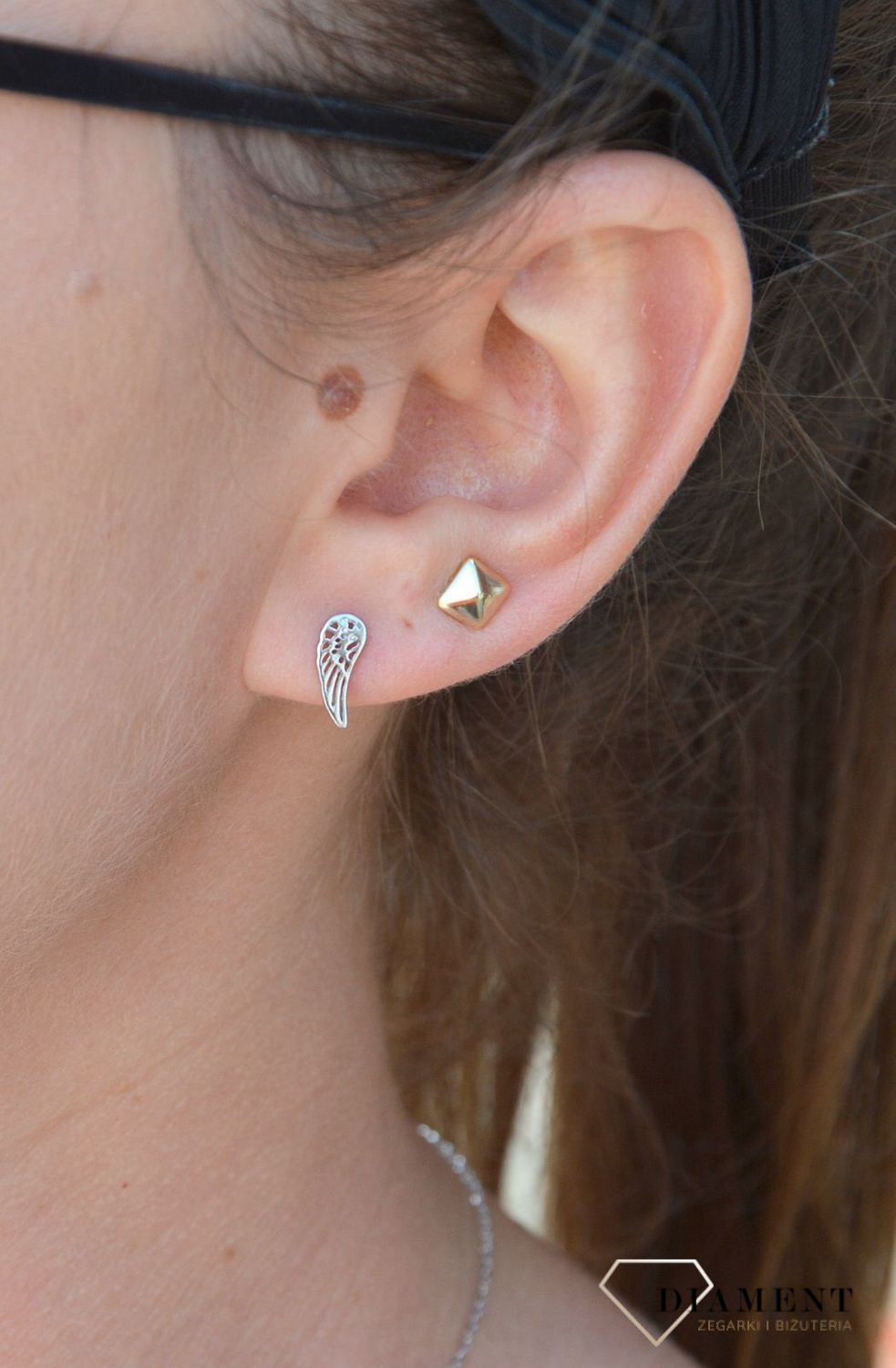 Srebrne kolczyki w kształcie skrzydełka DIA-KLC-3538-925.jpg