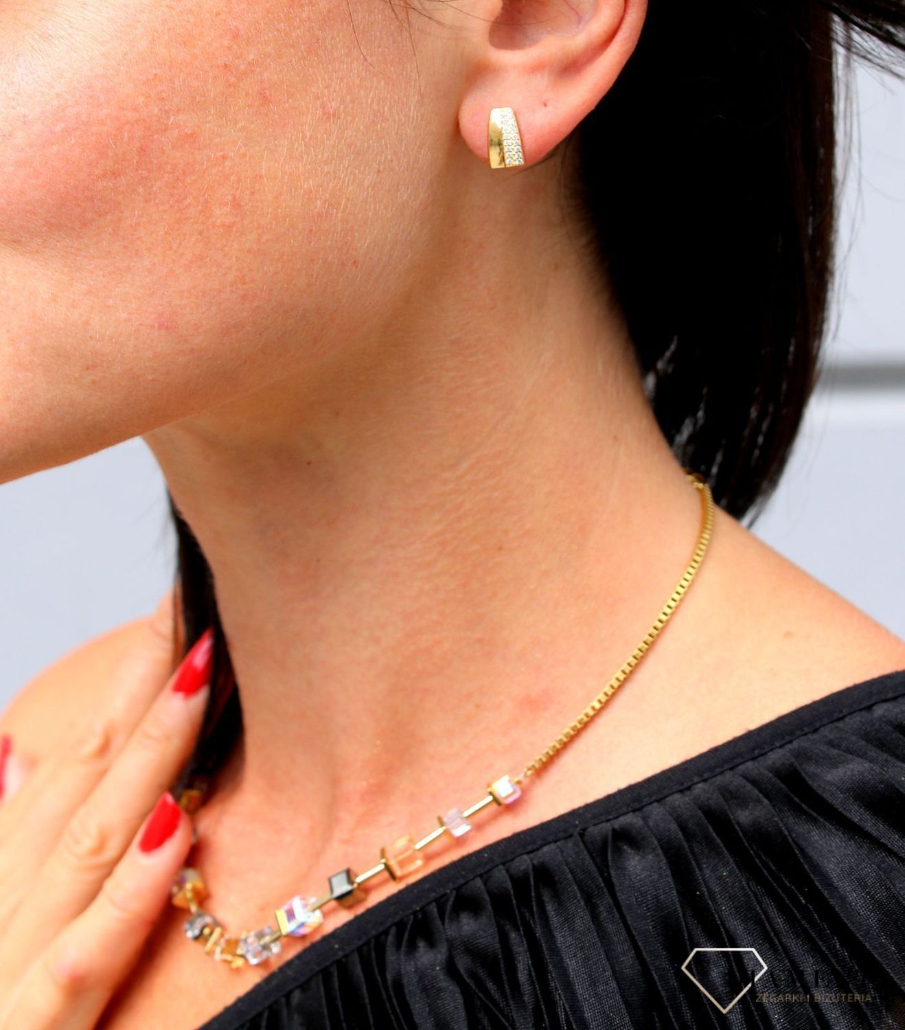 Złote kolczyki prosty wzór z błyszczącymi cyrkoniami DIA-KLC-3642-333.jpg