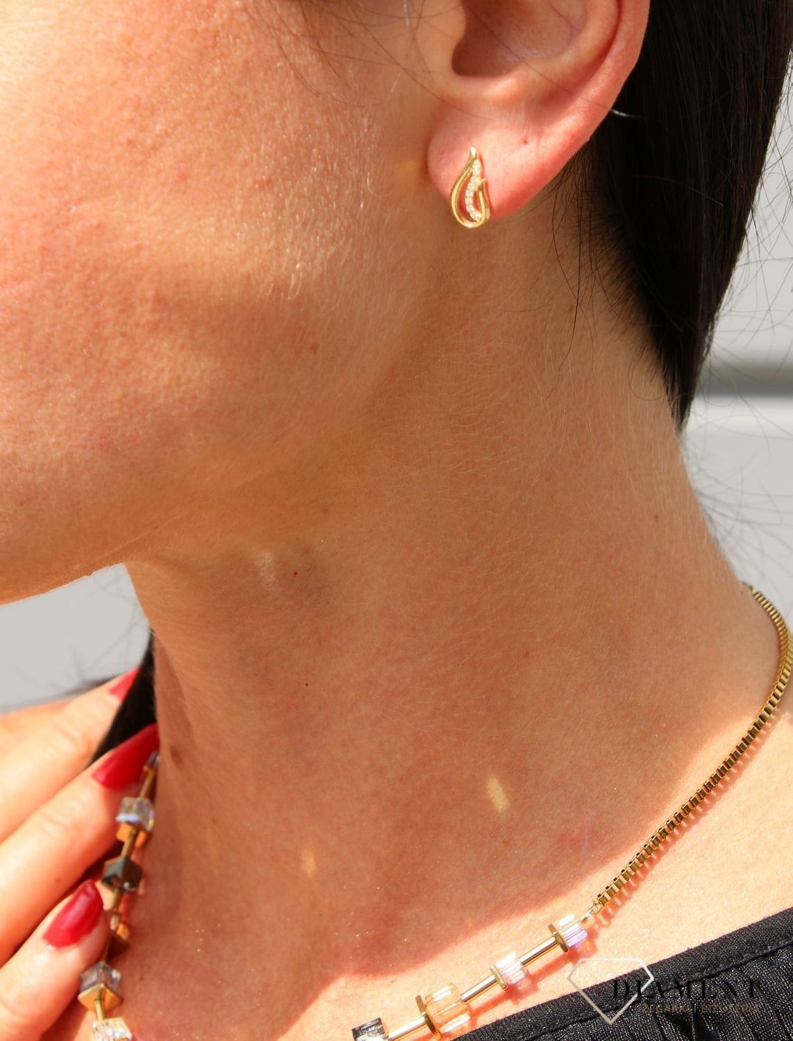 Złote kolczyki 333 ozdobione cyrkonią DIA-KLC-3649-333.jpg