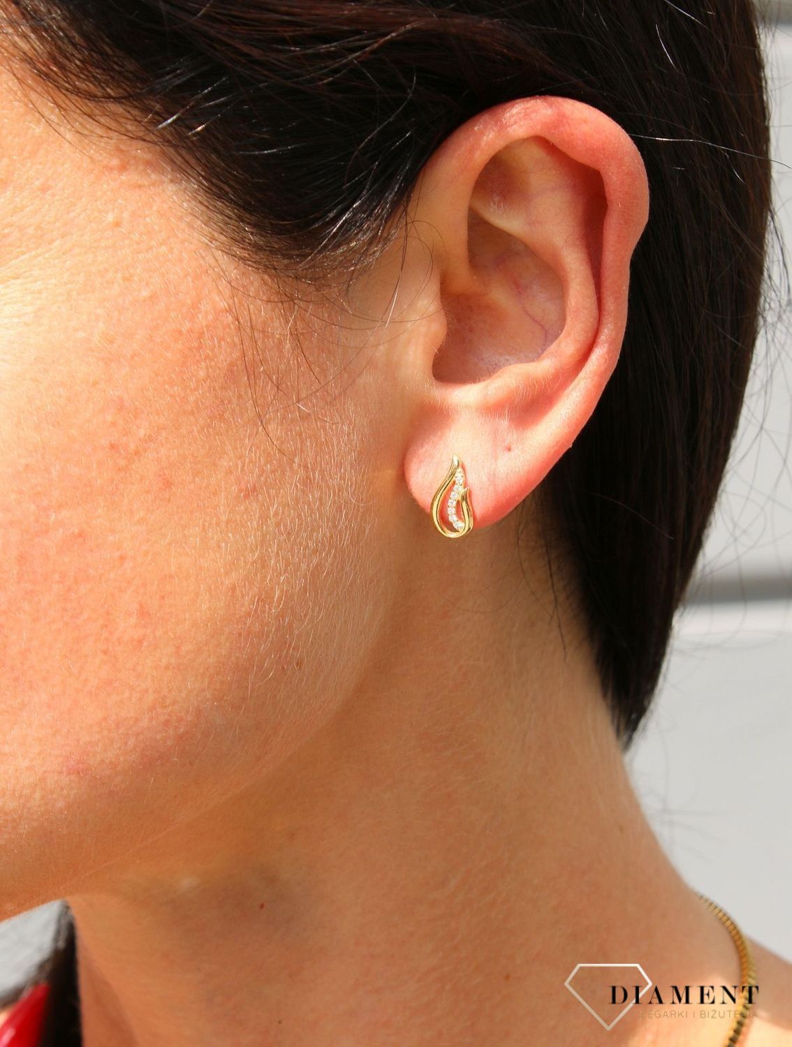 Złote kolczyki 333 ozdobione cyrkonią DIA-KLC-3649-333.jpg