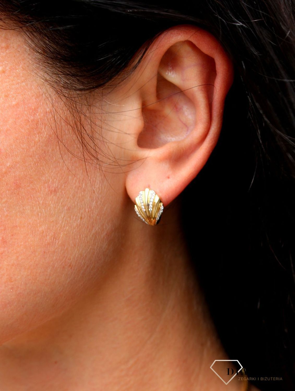Złote kolczyki 375 Muszelki z cyrkonią DIA-KLC-3657-375.jpg