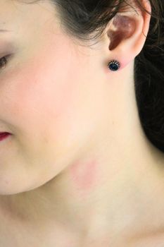 kolczyki srebrne, kolczyki 925, granatowa cyrkonia, kolczyki z kamieniem, kolczyki okrągłe, eleganck (1).jpg