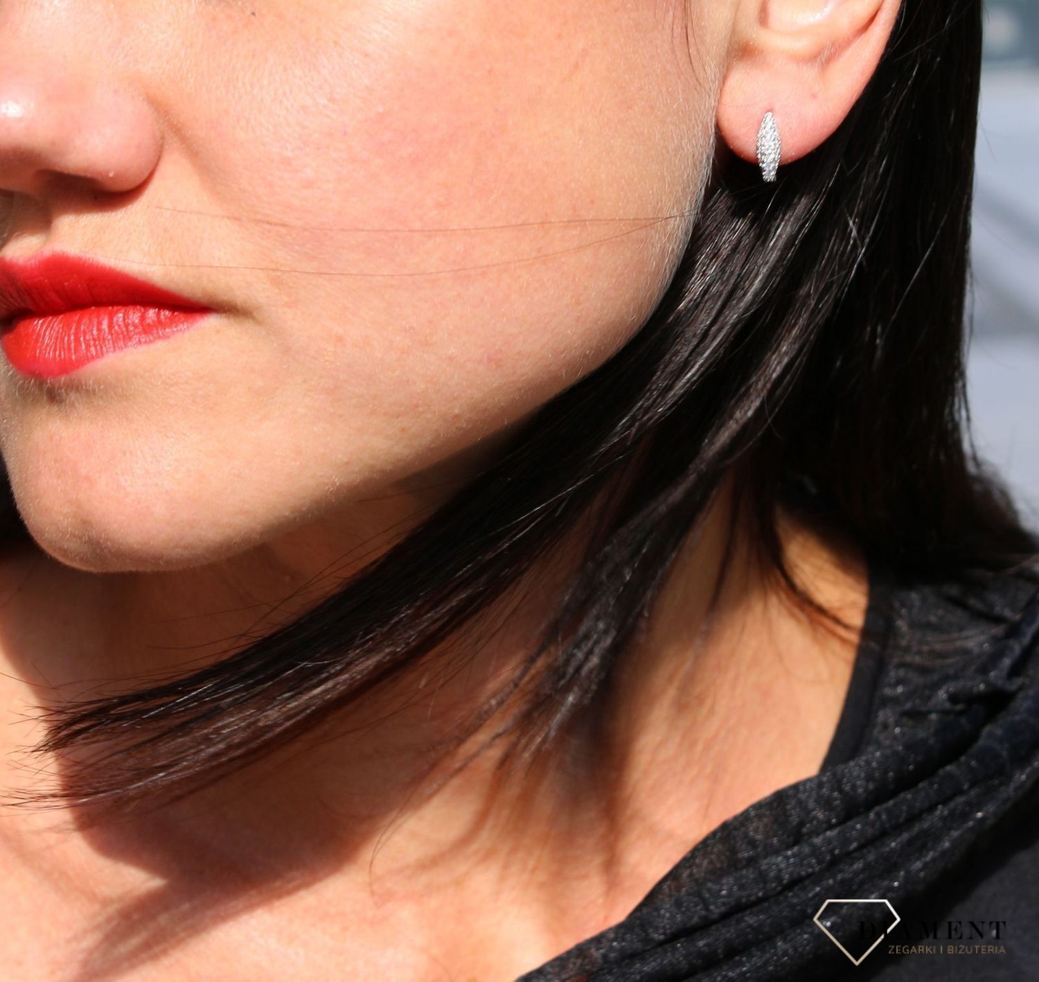 Srebrne kolczyki delikatne z błyszczącą cyrkonią DIA-KLC-3816-925.jpg