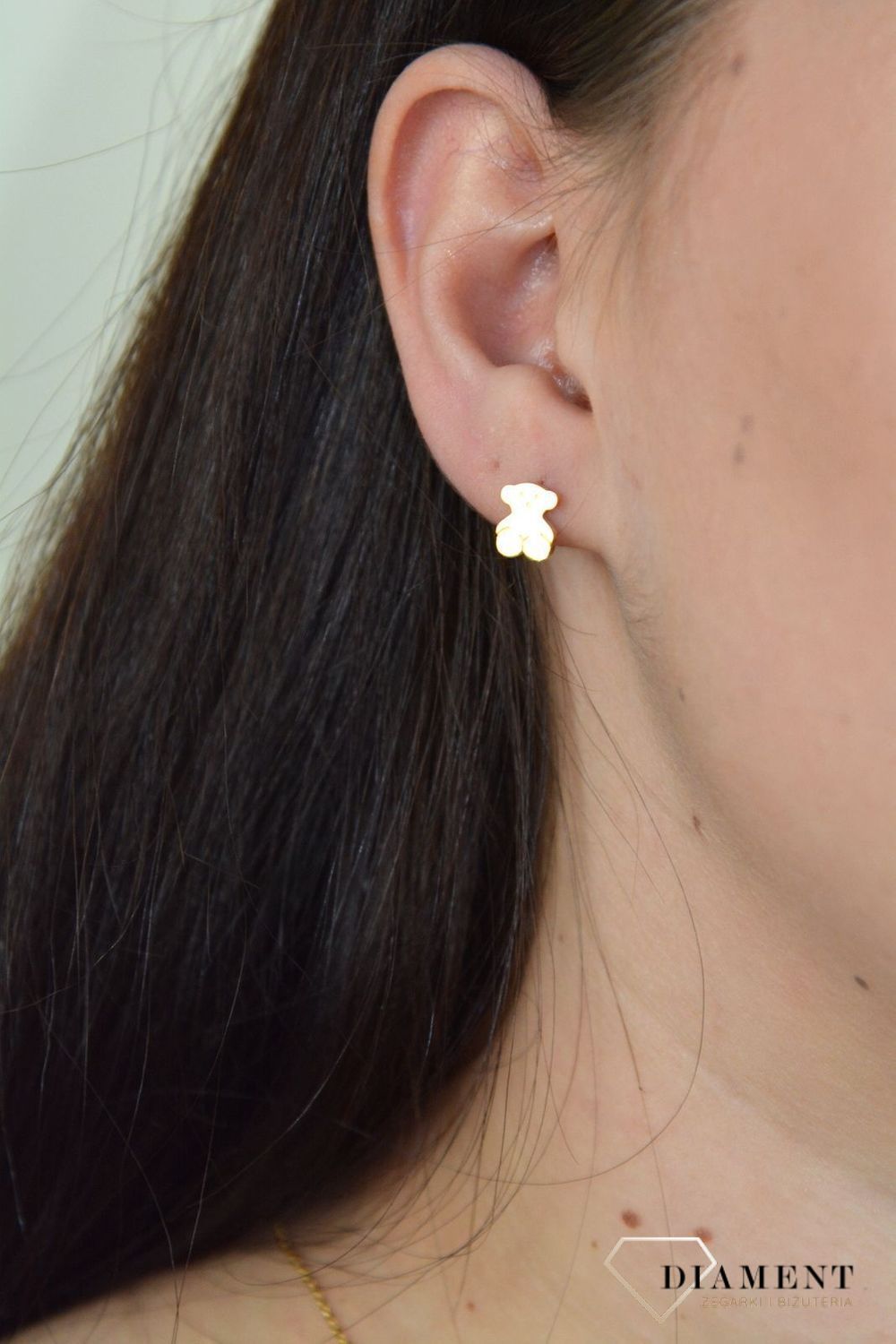 Kolczyki przy uchu zapinane na sztyft w kolorze złota ze stali chirurgicznej.  DIA-KLC-3857-STAL.jpg