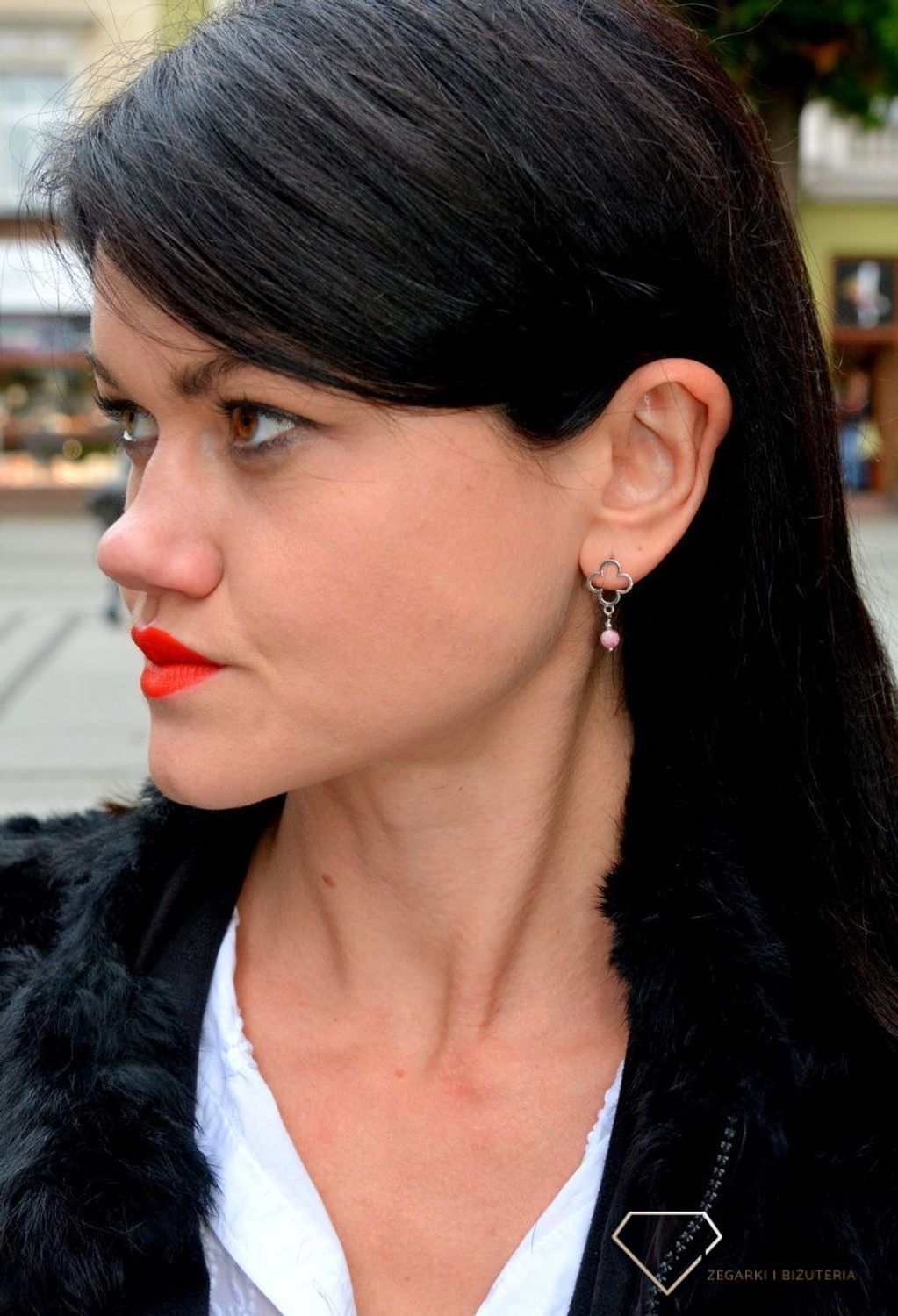 Srebrne kolczyki koniczynki z turmalinem DIA-KLC-4082-925. Srebrne kolczyki w kształcie koniczynki to wspaniały dodatek do innych elementów biżuterii.jpg