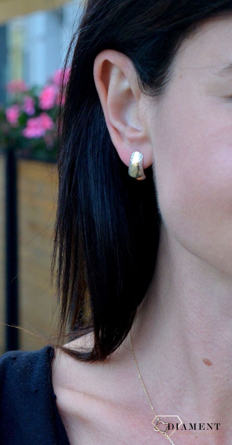 Złote kolczyki 585 białe złoto grawerowane DIA-KLC-4166-585.jpg