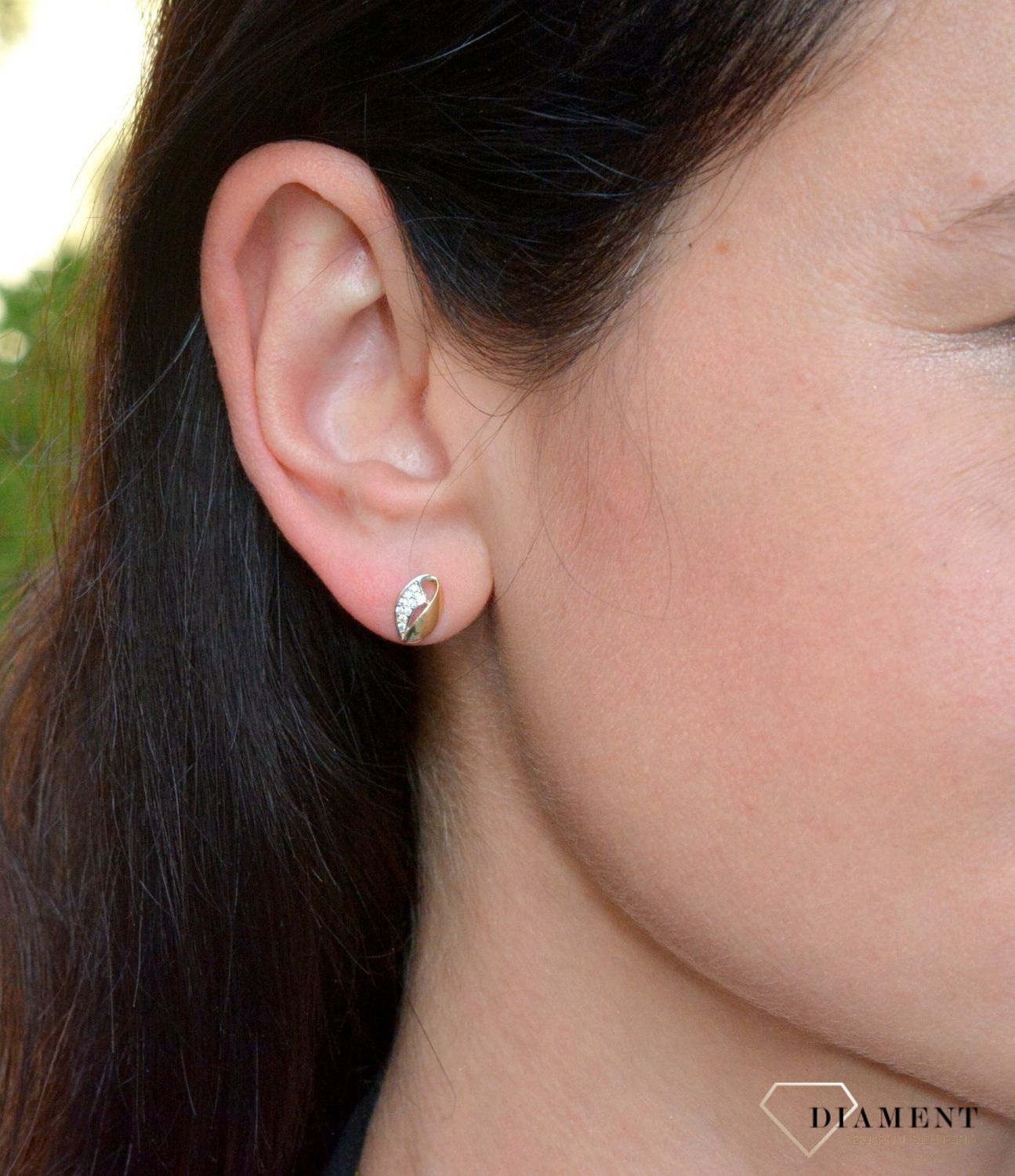 Złote kolczyki delikatny owalny z cyrkonią DIA-KLC-4169-585.jpg