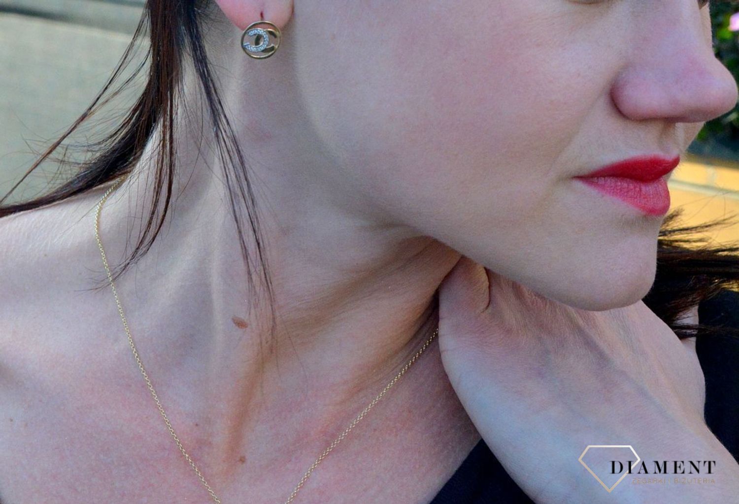 Złote kolczyki na sztyft modny wzór okrągłe 'Chanelki' z cyrkonią DIA-KLC-4211-585.jpg