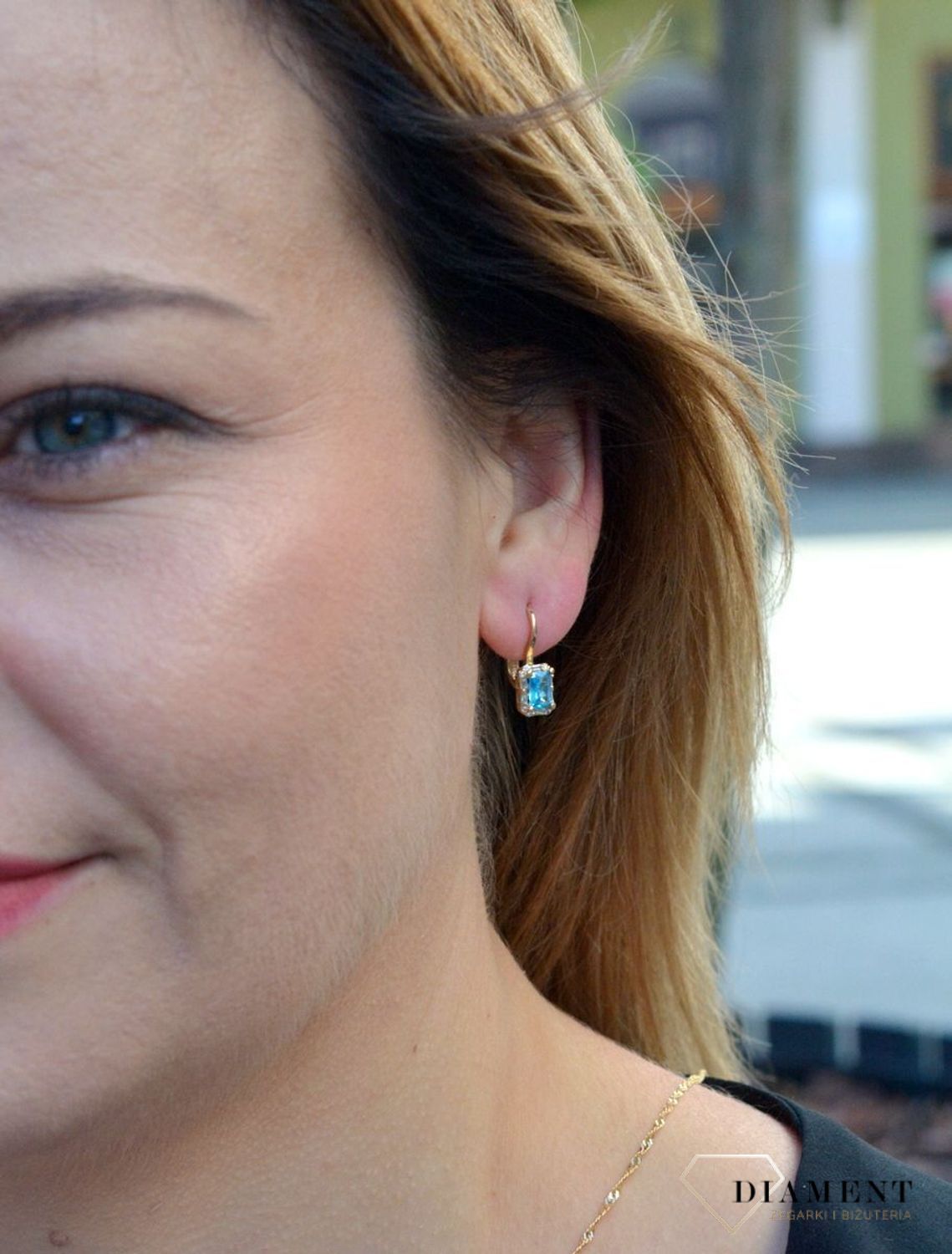 Złote kolczyki 585 z niebieską cyrkonią DIA-KLC-4217-585.jpg