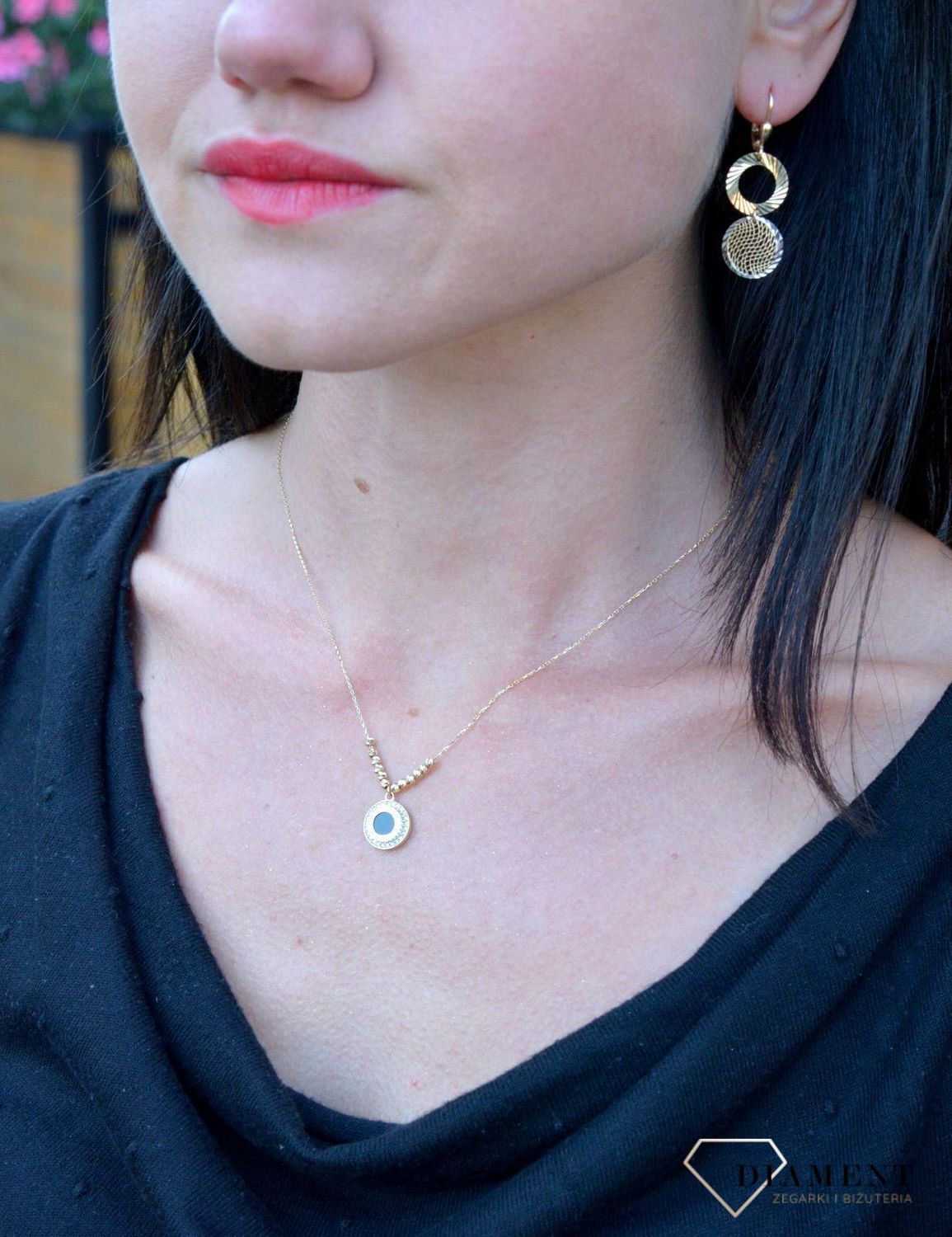 Złote kolczyki wiszące, ażurowe koła DIA-KLC-4261-585. Złote kolczyki inspirowane ponadczasowym motywem ażurowych kół.jpg