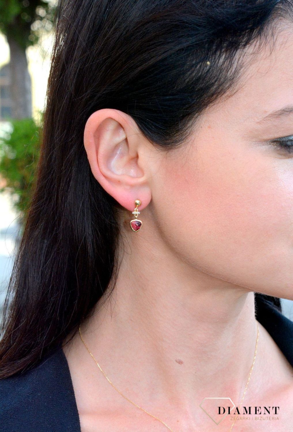 Złote kolczyki wiszące z czerwoną cyrkonią DIA-KLC-4275-585.jpg
