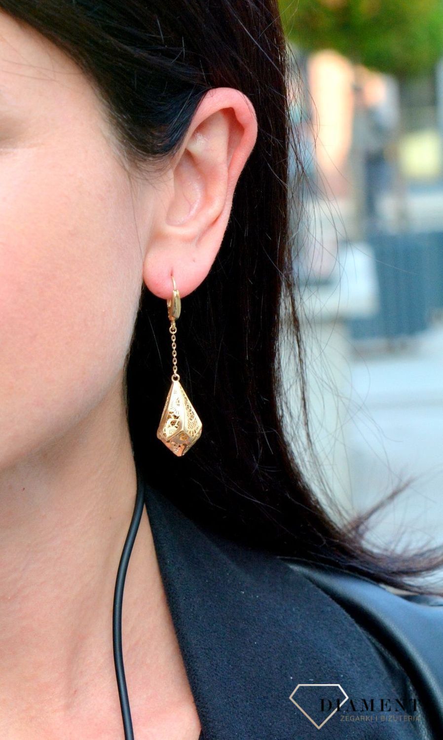 Złote kolczyki ażurowe, geometryczne zawieszki na łańcuszku DIA-KLC-4293-585.jpg