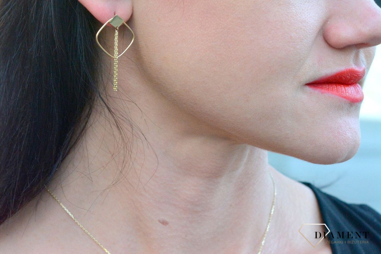 Złote kolczyki geometryczne z łańcuszkiem DIA-KLC-4300-585.jpg