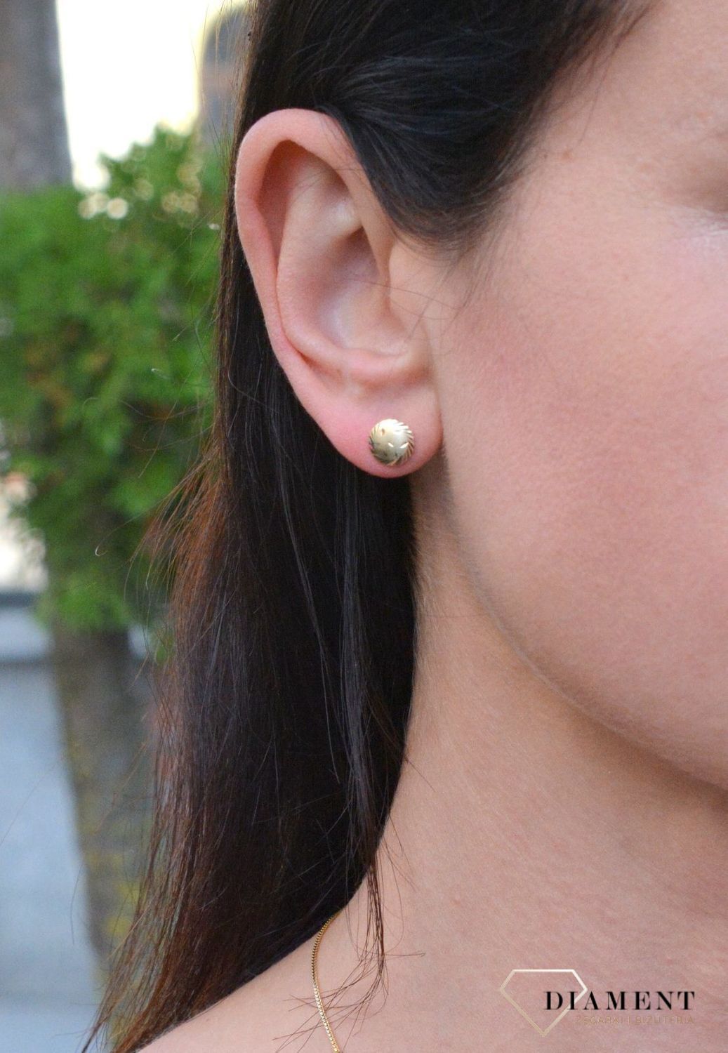 Złote kolczyki okrągłe blaszki z grawerowanym brzegiem DIA-KLC-4301-585.jpg