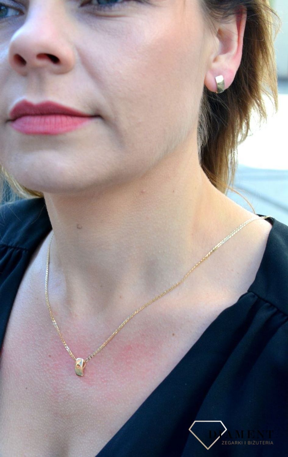 Złote kolczyki dla dziewczynki gładkie blaszki DIA-KLC-4315-585.jpg