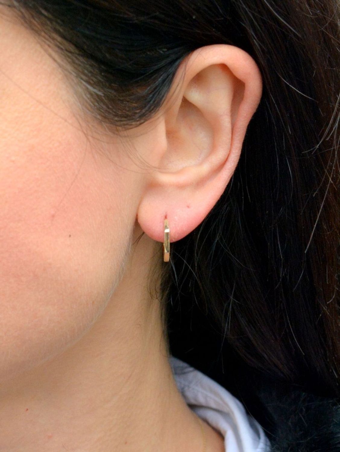 Złote kolczyki kółka ze ściętymi brzegami DIA-KLC-4418-585.jpg