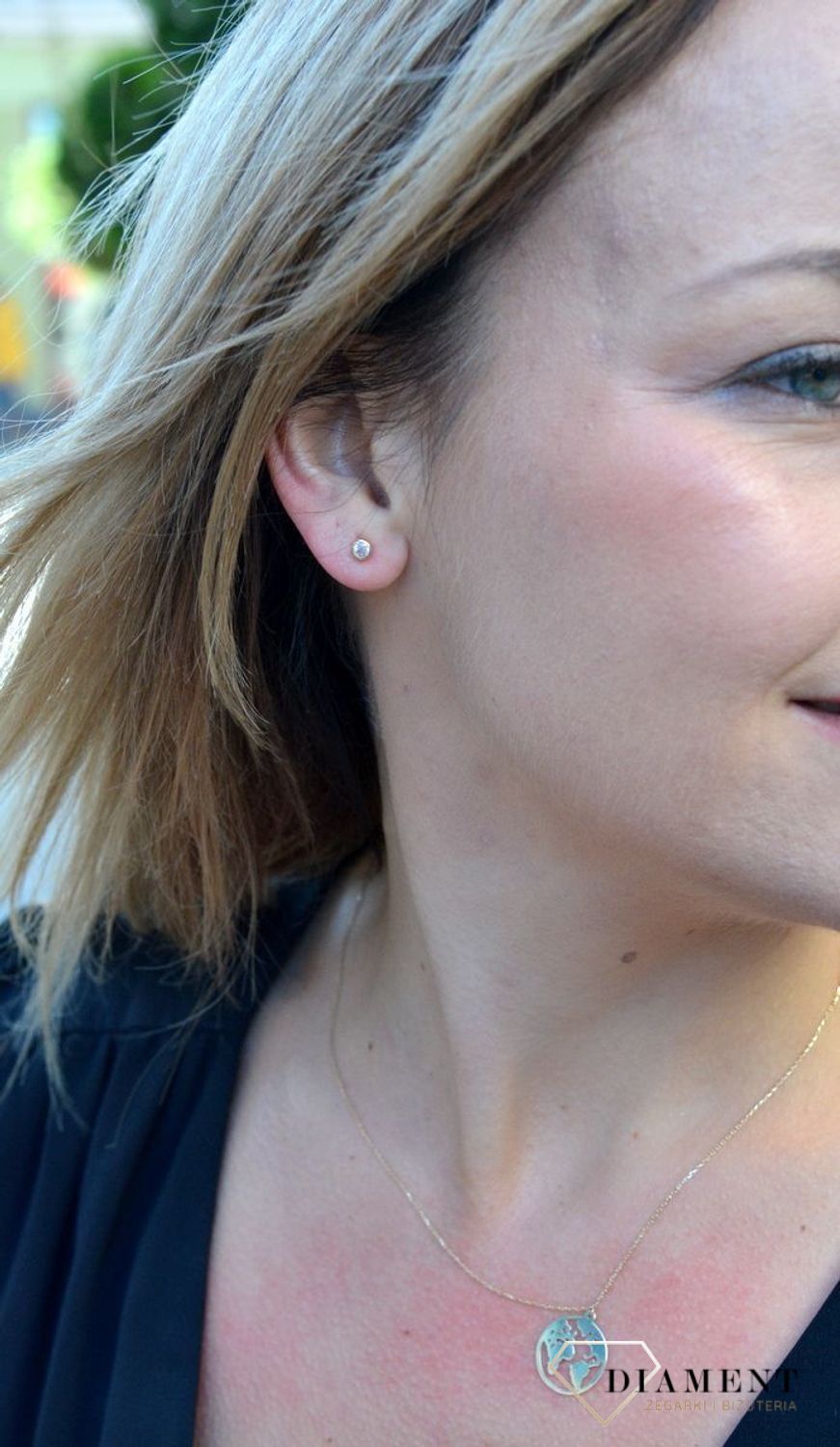 Złote kolczyki przy uchu mała, biała cyrkonia DIA-KLC-4425-585.png