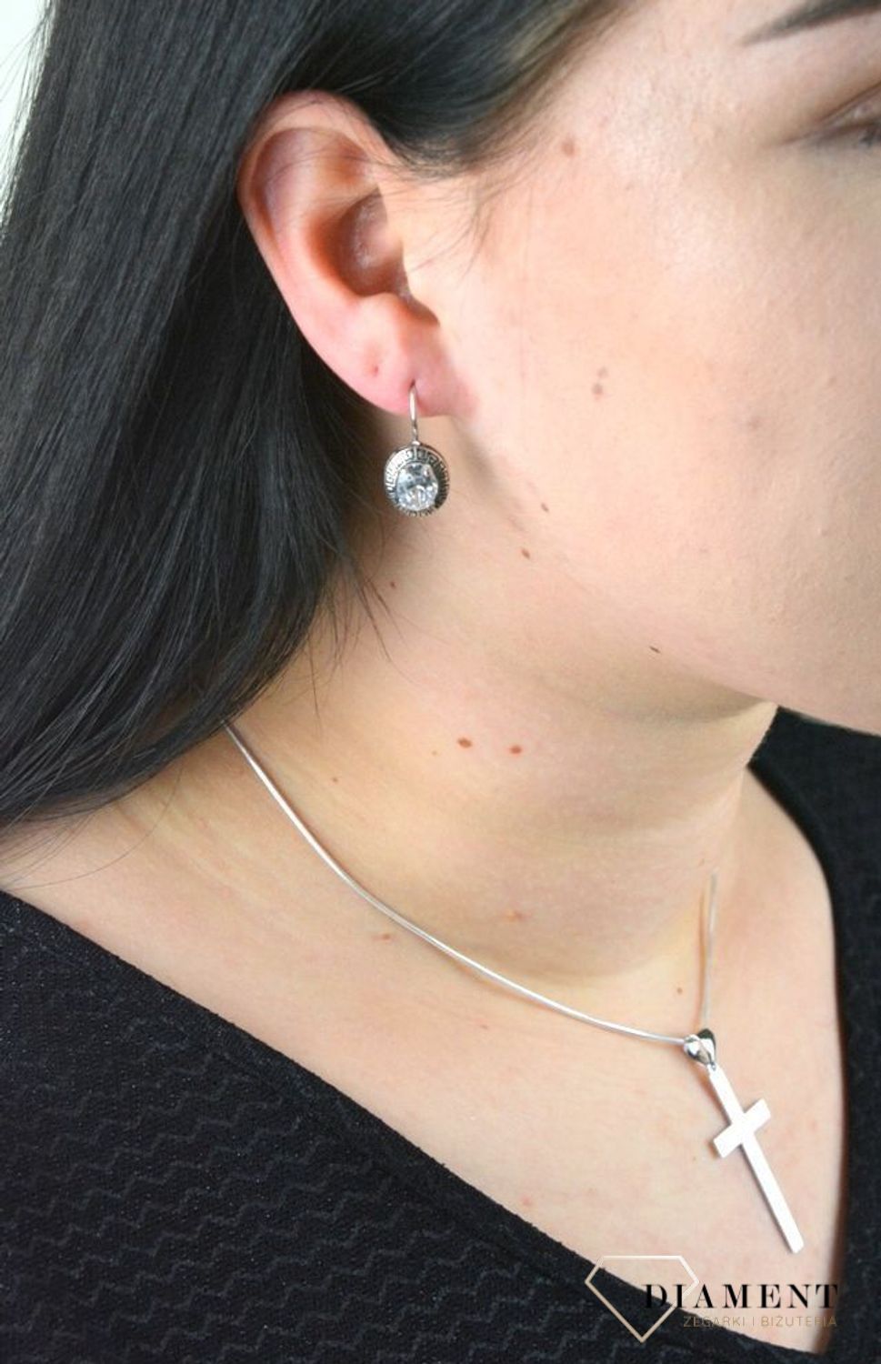 Srebrne oksydowane kolczyki z dużą cyrkonią i drogą grecką 925 DIA-KLC-4657-925.jpg