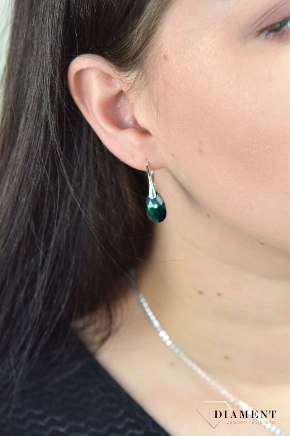 Srebrne kolczyki wiszące Swarovski w odcieniu butelkowej zieleni DIA-KLC-4680-925.jpg