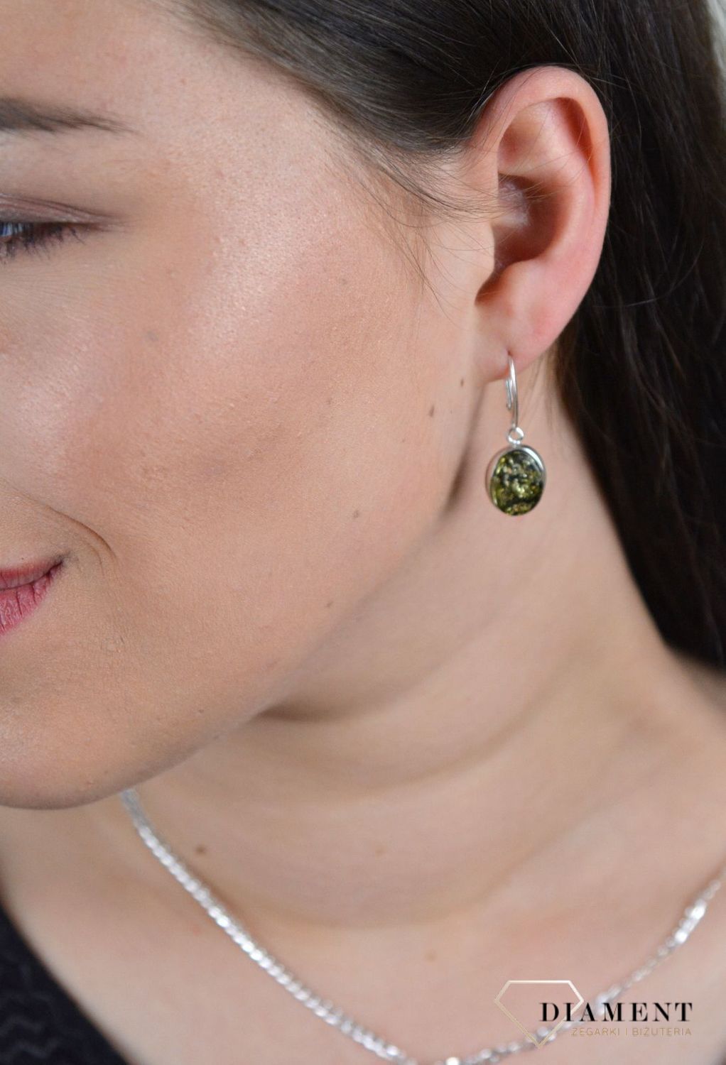 Srebrne kolczyki 925 bursztyn bałtycki 'Przepiękna zieleń' DIA-KLC-4699-925.jpg