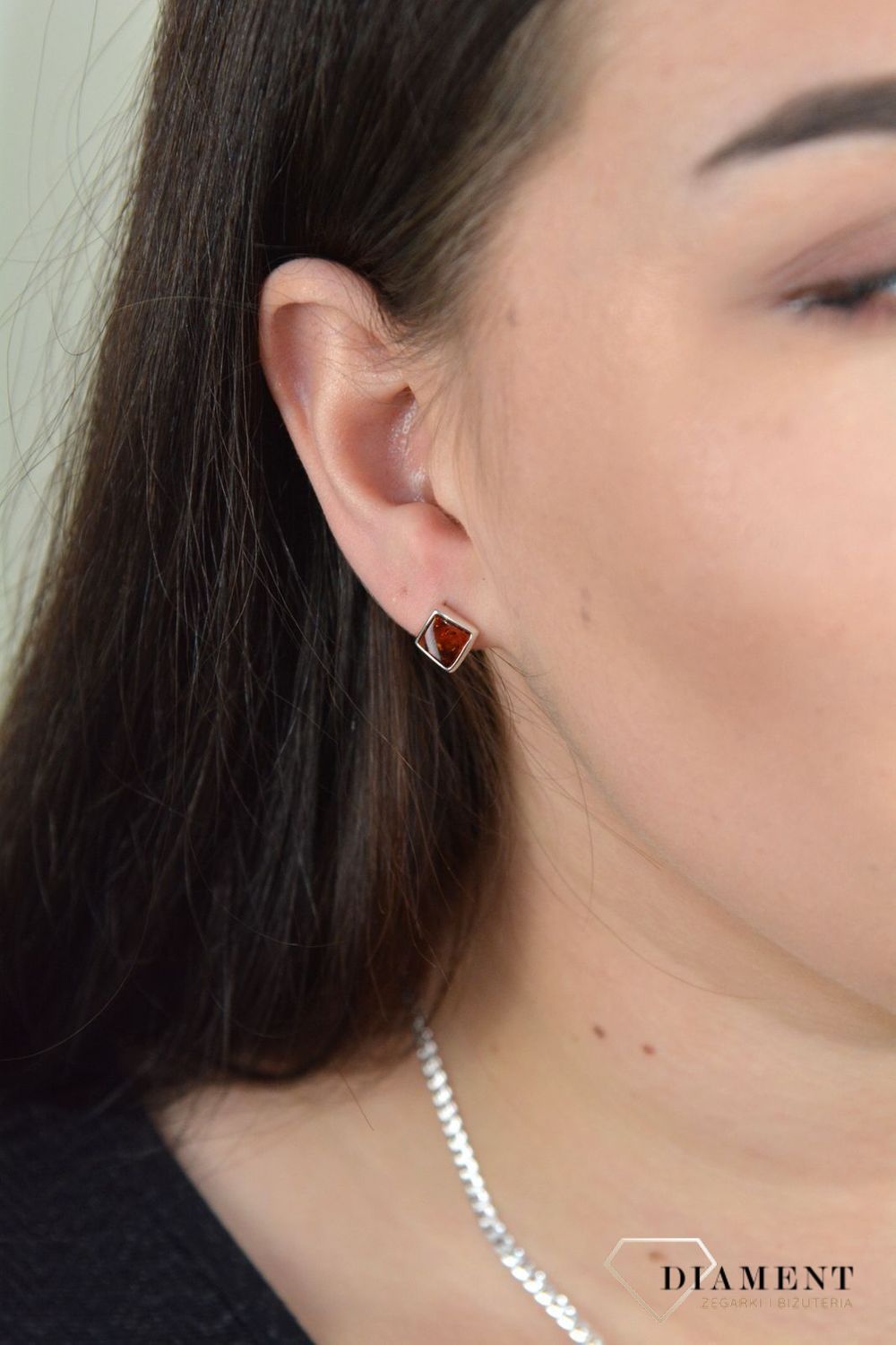 Srebrne kolczyki 925 bursztyn bałtycki 'Głęboki brąz' DIA-KLC-4701-925.jpg