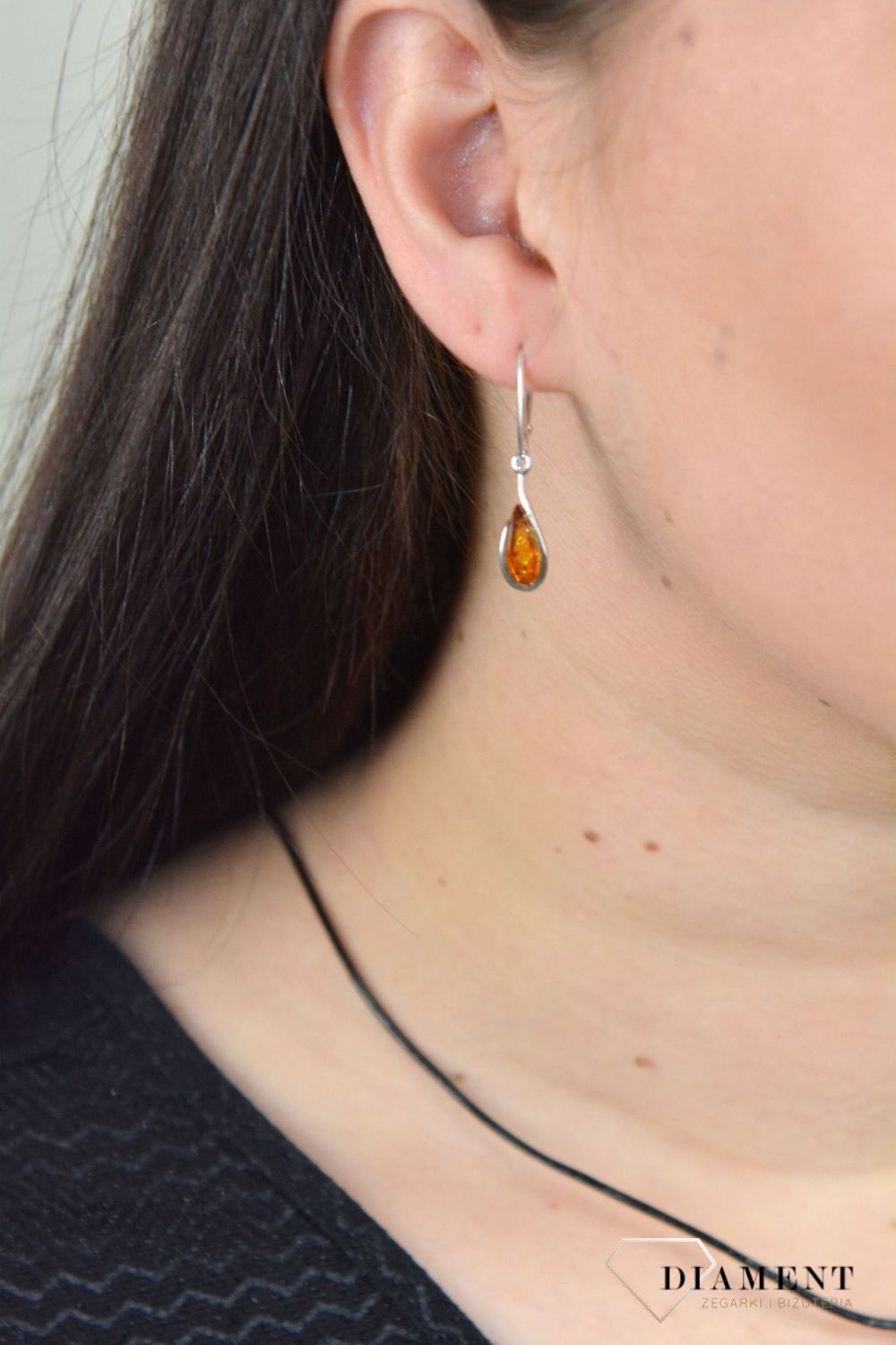 Wiszące kolczyki bursztyn bałtycki w kształcie łezki DIA-KLC-4702-925.jpg