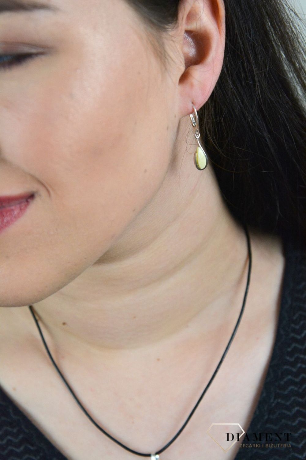 Srebrne wiszące kolczyki bursztyn bałtycki o miodowym kolorze DIA-KLC-4703-925.jpg